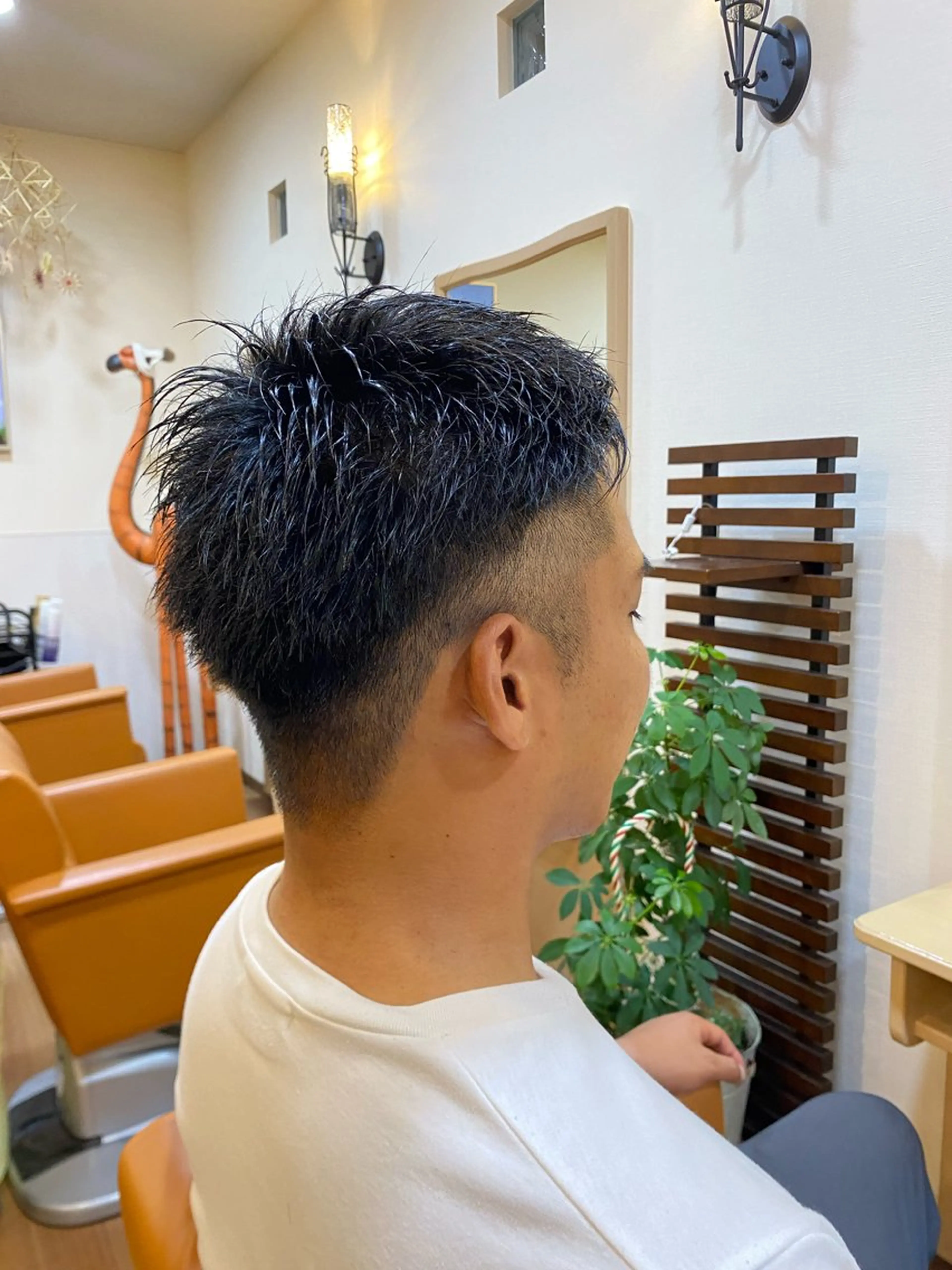 メンズ hair brand shigeki所属・古居 奨麻のヘアスタイル