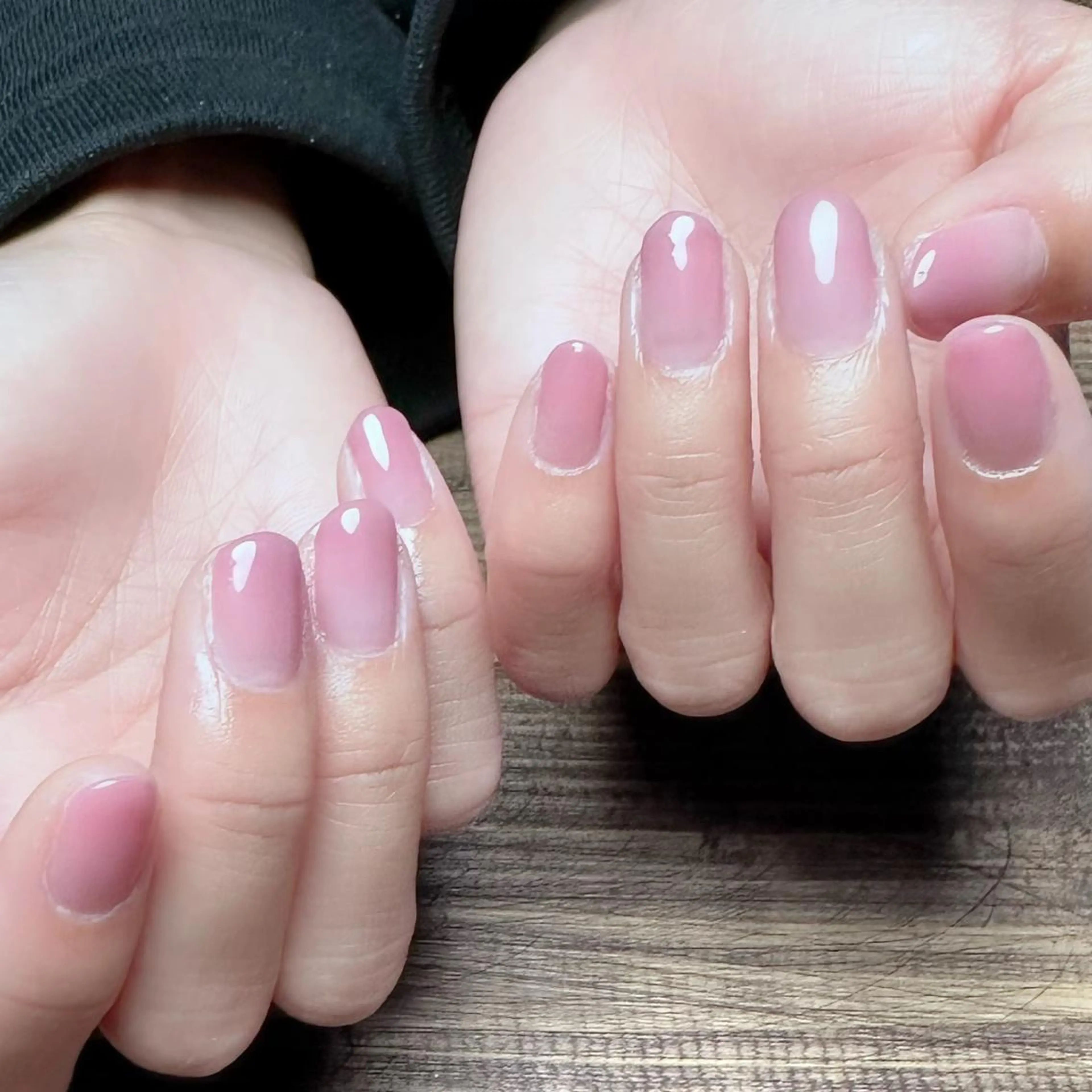 ネイル 新山 聖のネイルデザイン