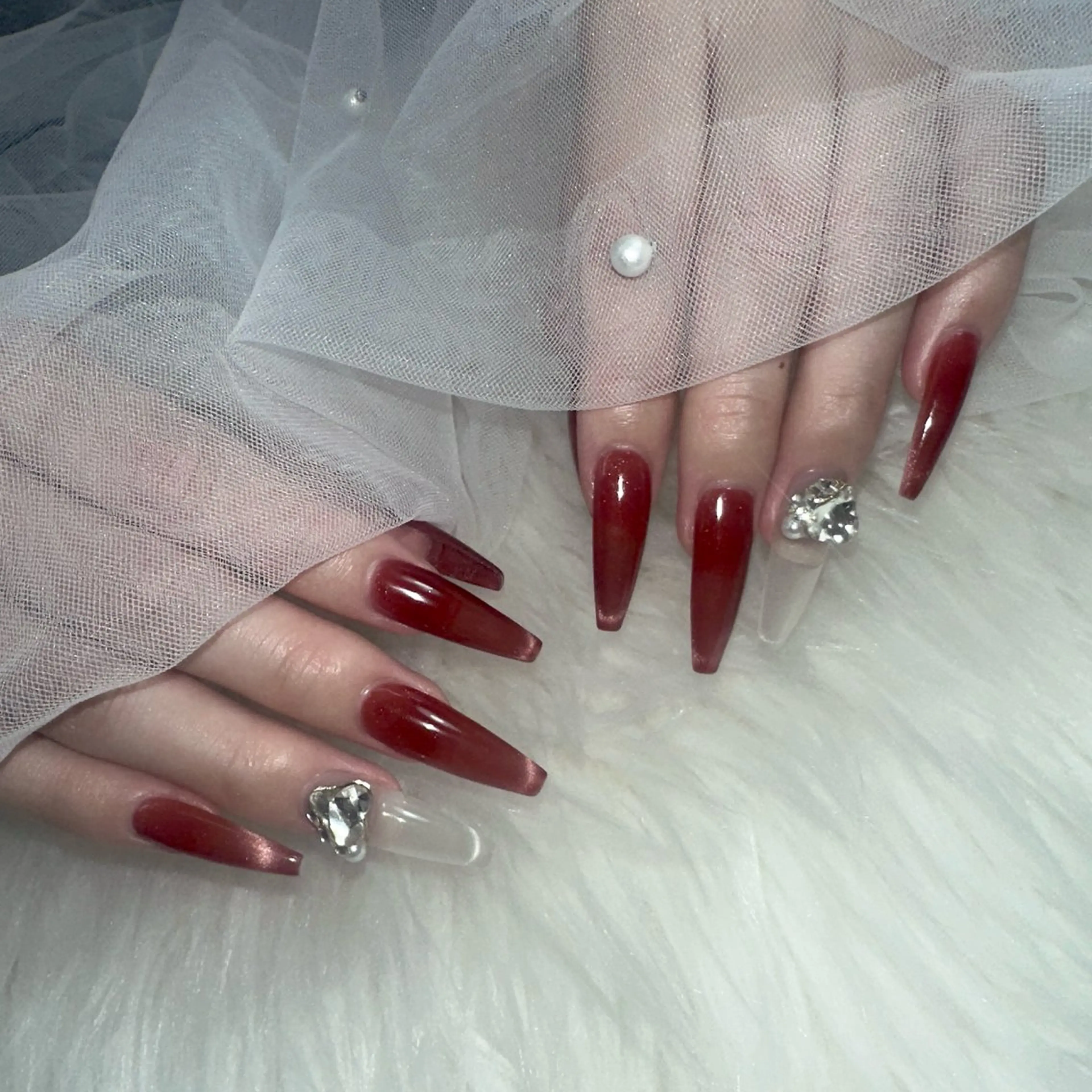 ネイル アートネイル ジェルネイル グラデーション キラキラネイル ラメ(グリッター) ハンドネイル Viola. 優花のネイルデザイン