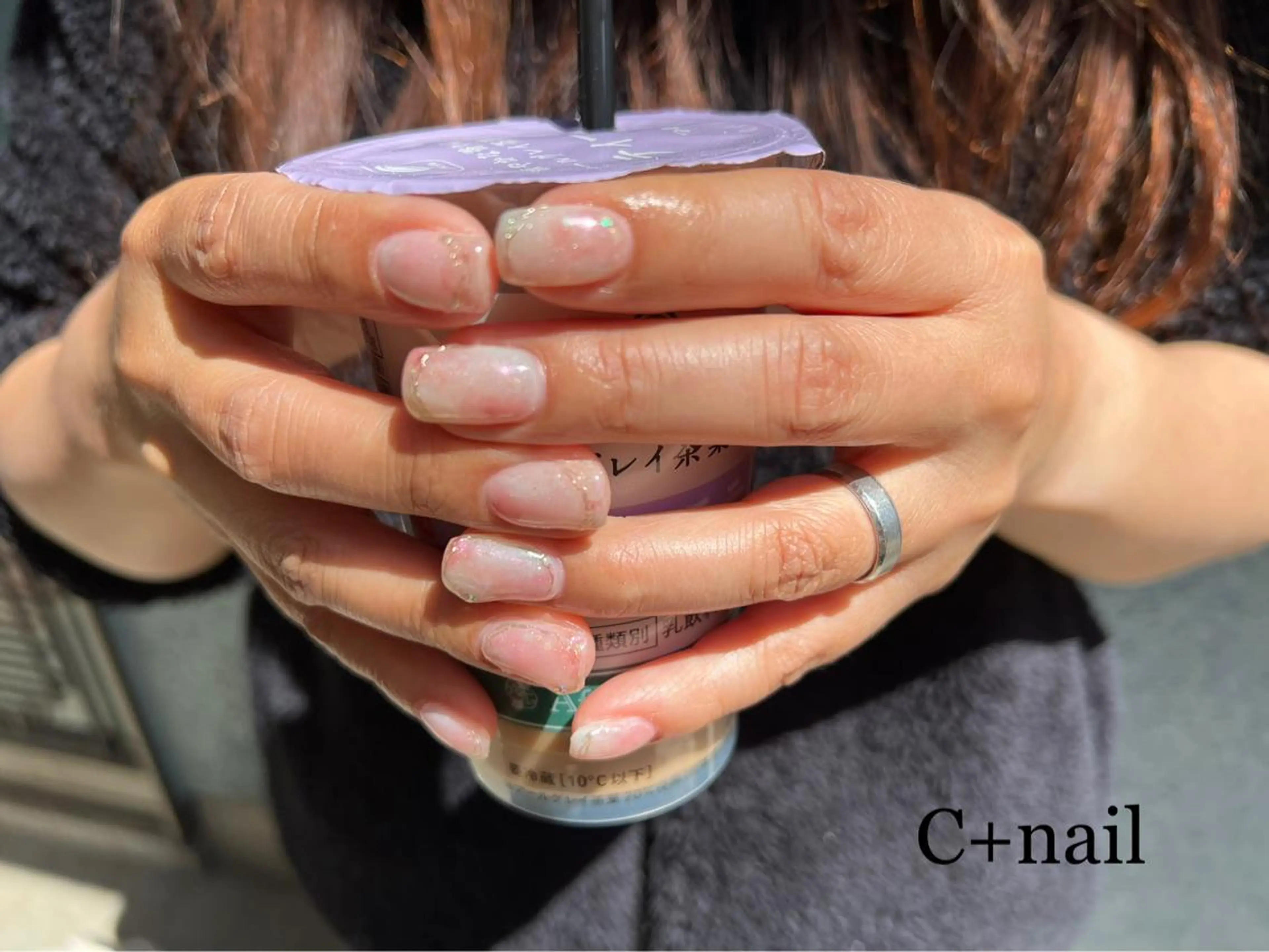 ネイル 氷ネイル・うるうるネイル キラキラネイル ミラーネイル オフィスネイル 春ネイル ハンドネイル ✴︎ C+nailのネイルデザイン