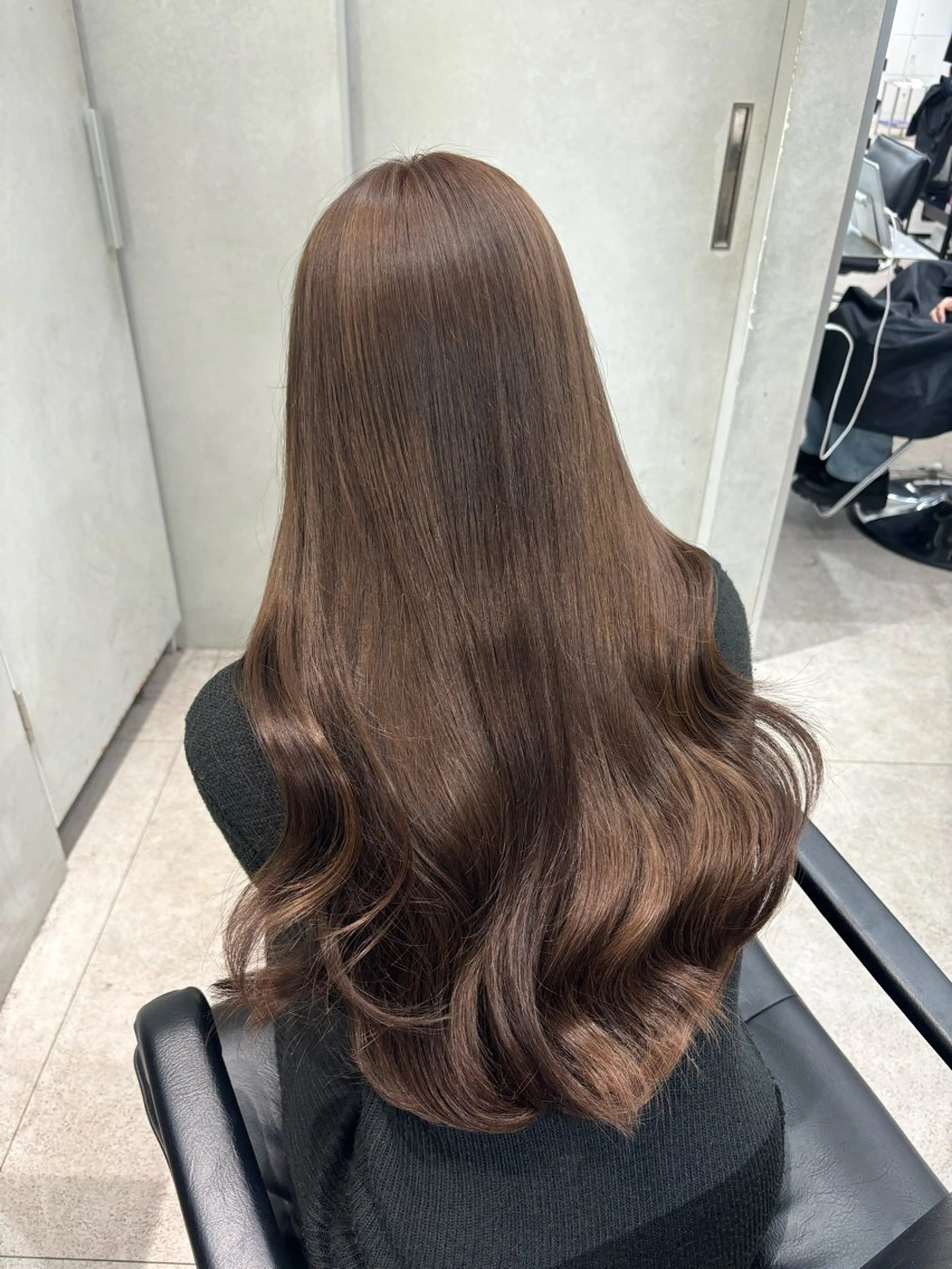 セミロング emi 韓国ワンホンヘアのヘアスタイル