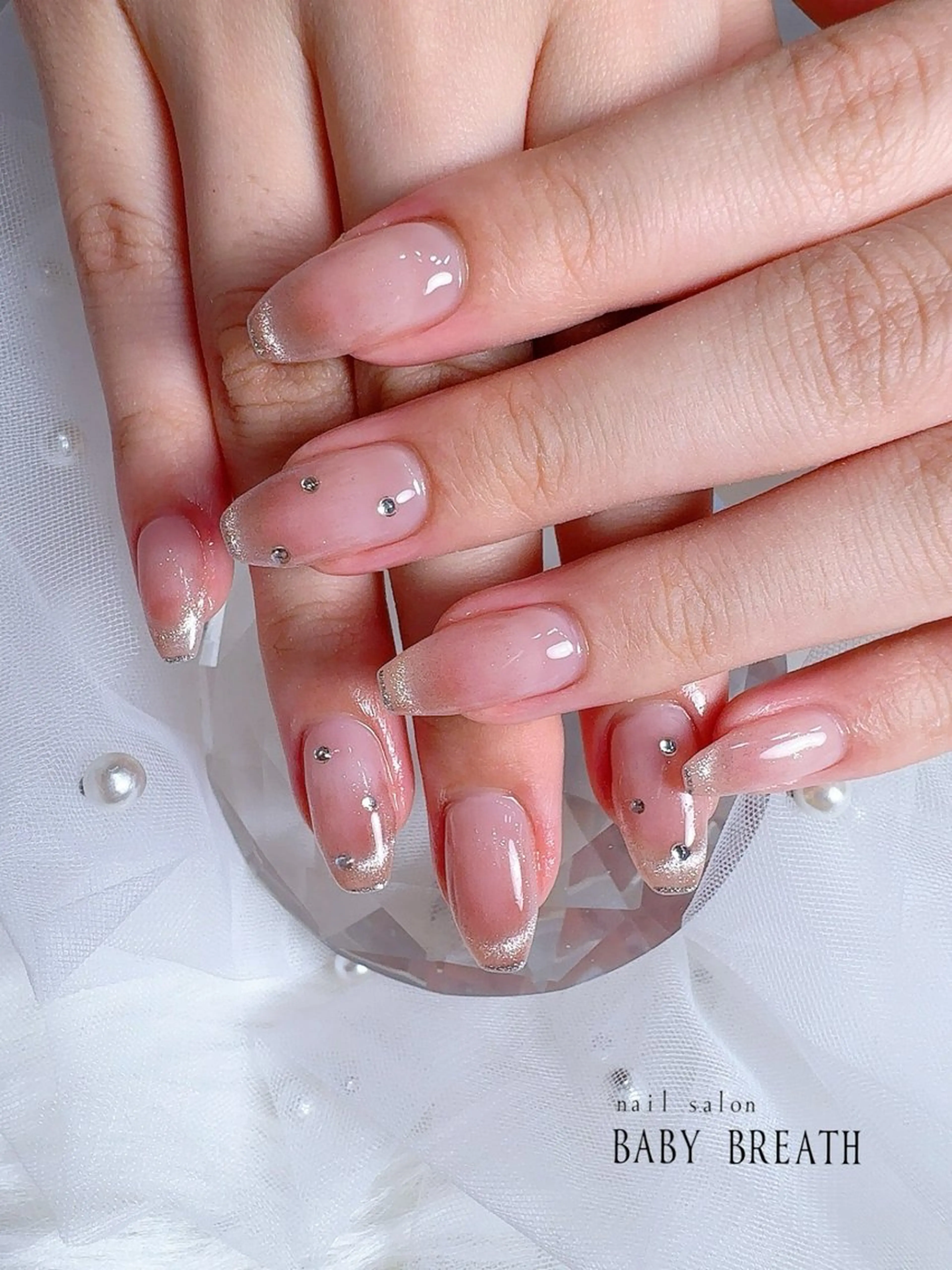 ネイル アートネイル フラッシュネイル フットネイル グラデーション ラメ(グリッター) ハンドネイル BABY BREATH所属・y natsumiのネイルデザイン
