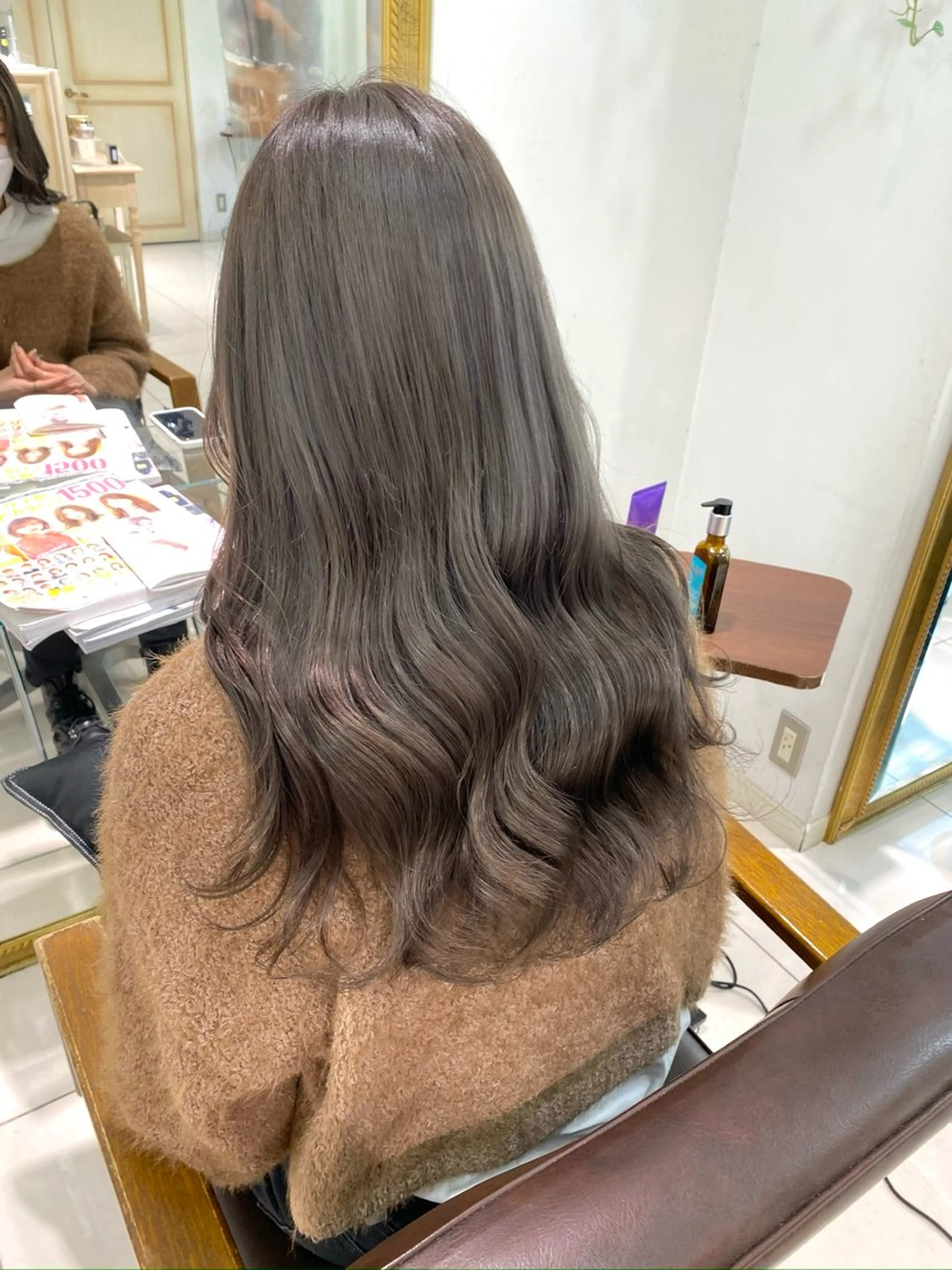 ロング カラー ヘアアレンジ 透明感カラー ai🫧🪞のヘアスタイル
