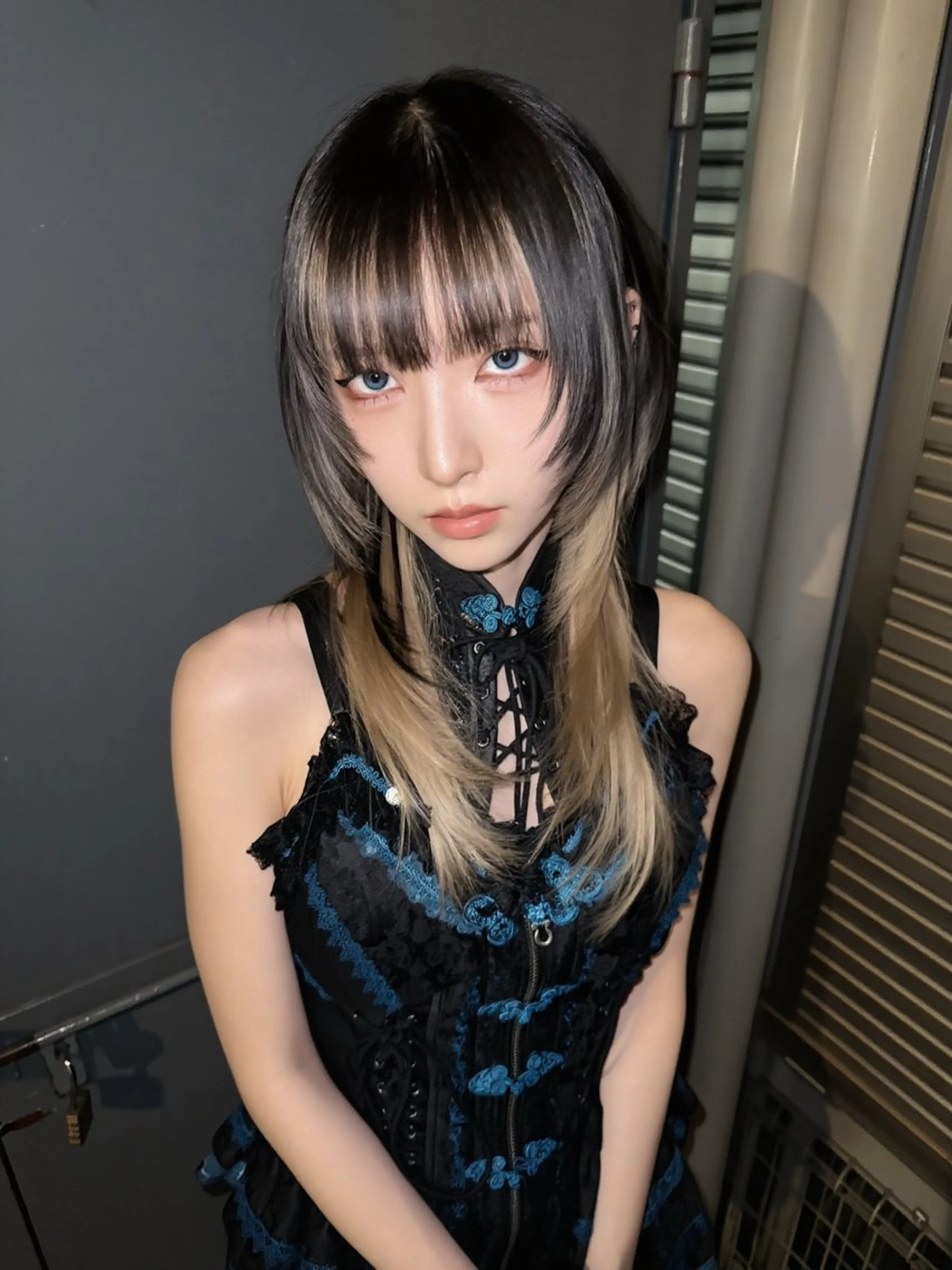 ロング ロングレイヤー ハッシュカット レイヤーカット ロング ウルフカット カット ヘアカラー トリートメント 【ロングウルフカット 姫カット】伊藤裕哉のヘアスタイル