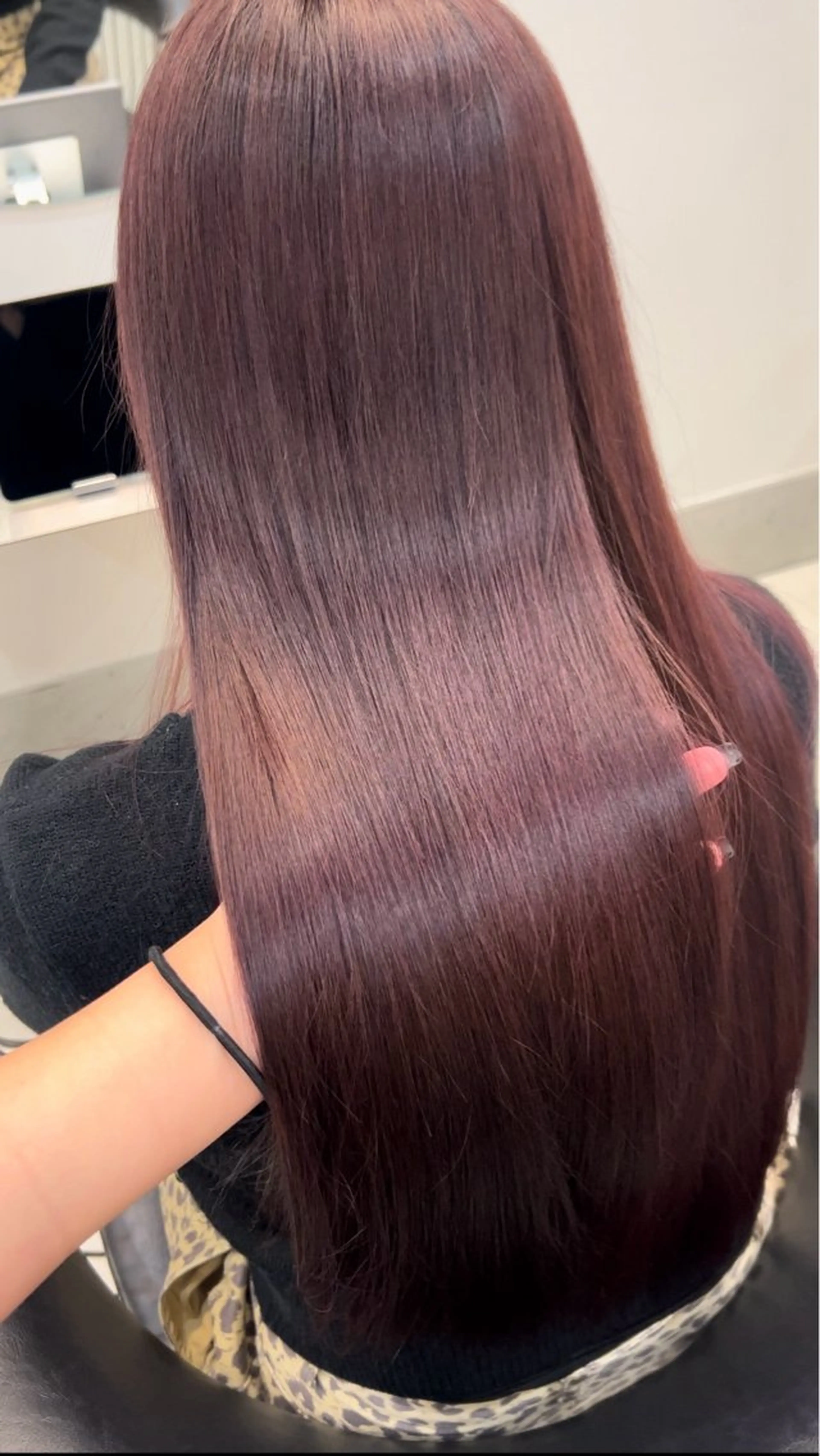 ロング カラー ブラウンカラー レッドカラー レッドブラウン ヘアカラー En/ ひなたのヘアスタイル