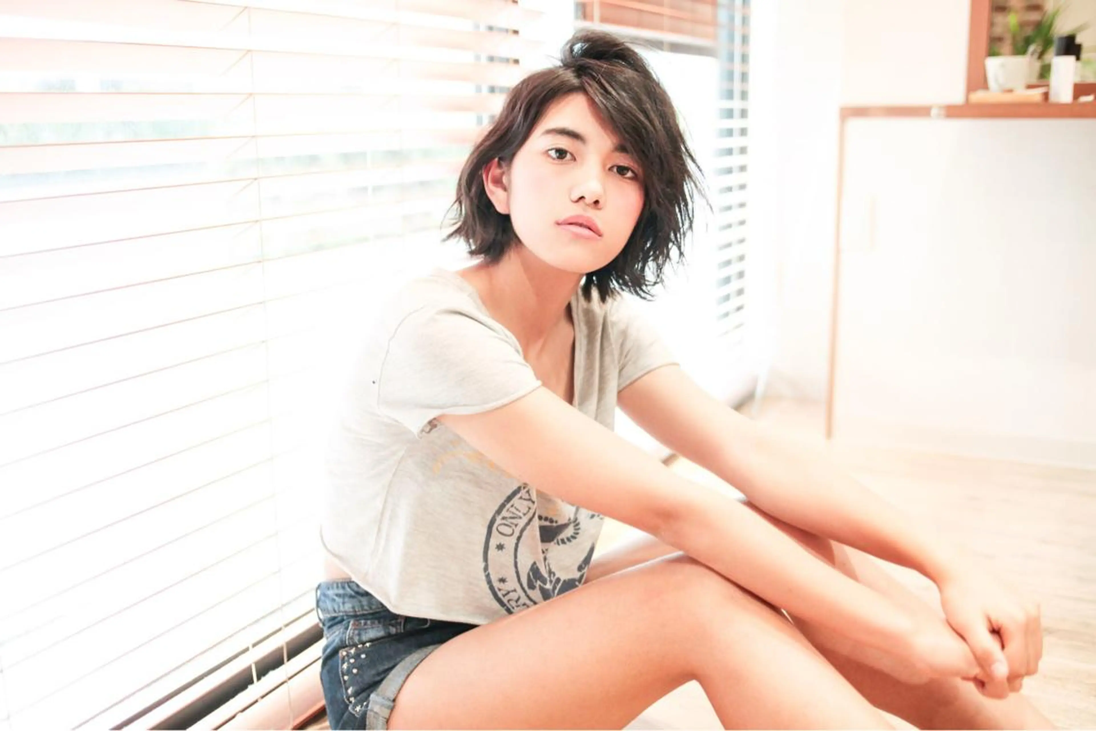 ミディアム カラー 黒髪 🌈限定価格🌈 鈴木　瑛輔のヘアスタイル