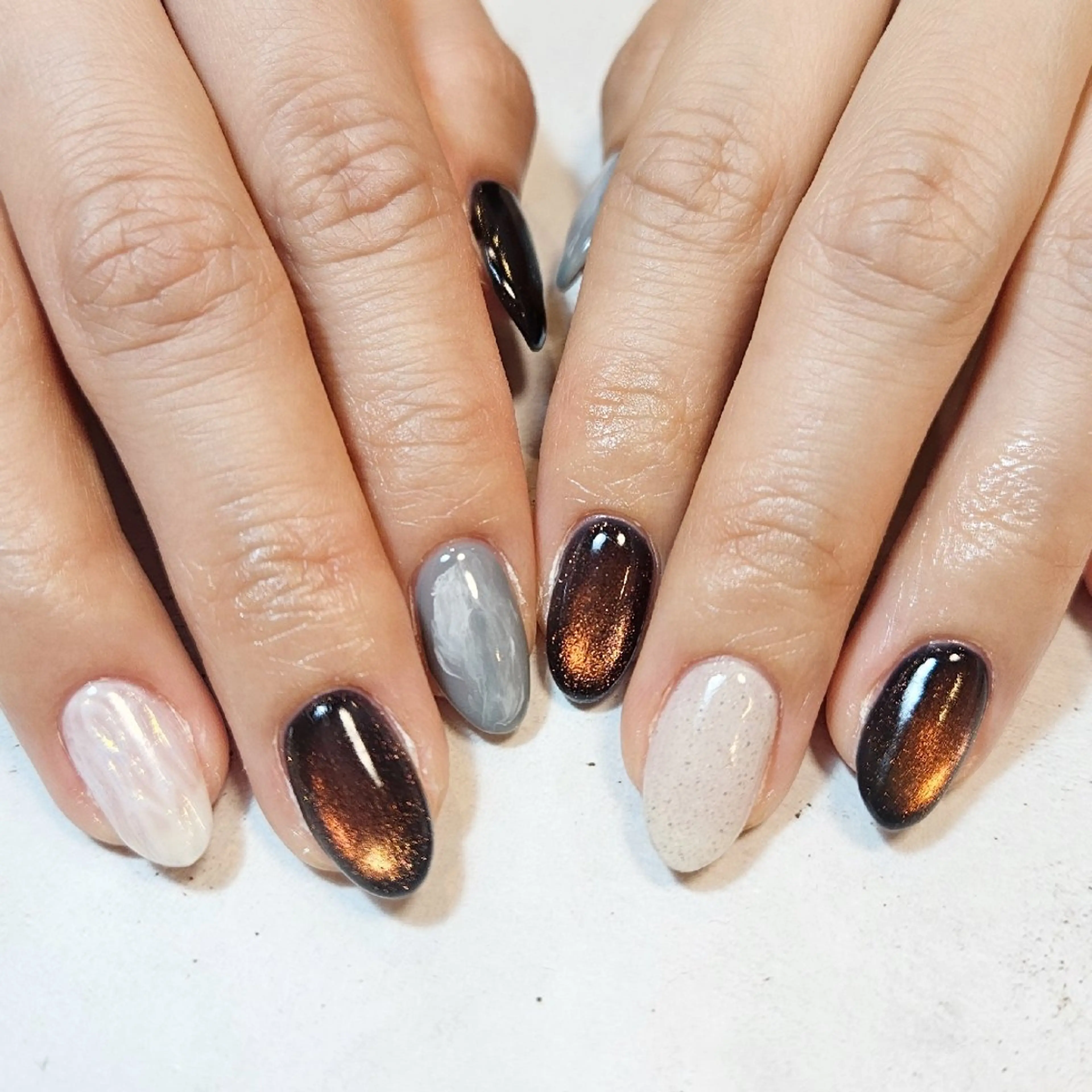 ネイル ジェルネイル マグネットネイル ニュアンスネイル パラジェル ハンドネイル Nailsalon manoのネイルデザイン