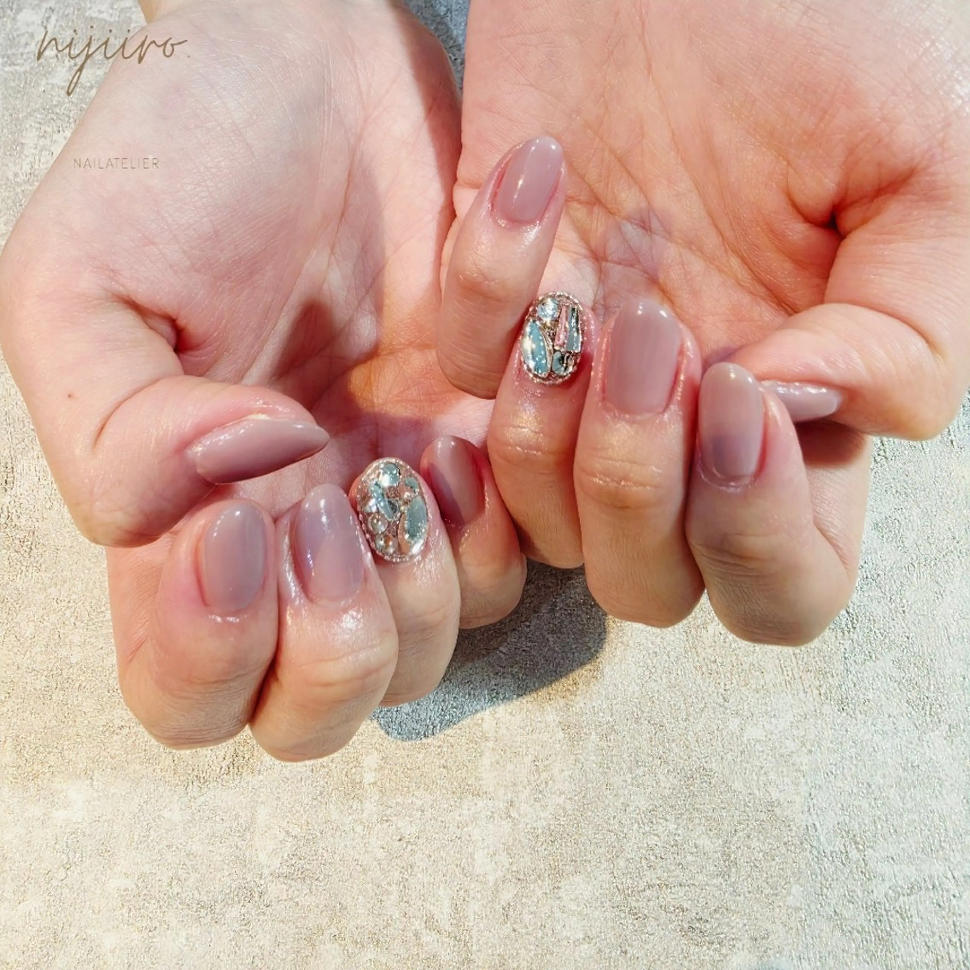 ネイル ハンドネイル nailatelier nijiiro.所属・nijiiro🌈 サトウのネイルデザイン