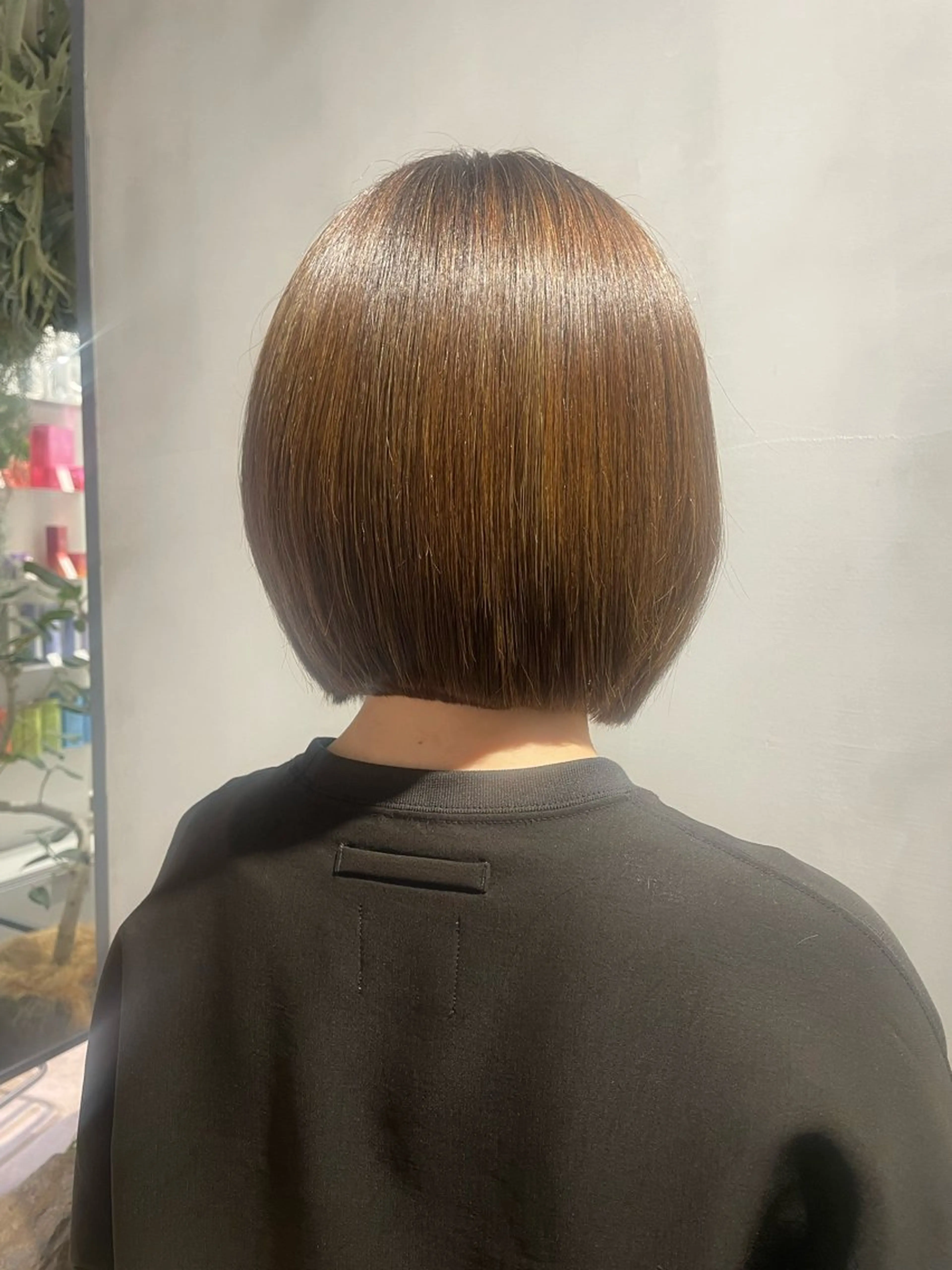 ショート ボブ レイヤーカット MINX OVER所属・本間里利果/カット・ カラーモデル募集中✨のヘアスタイル