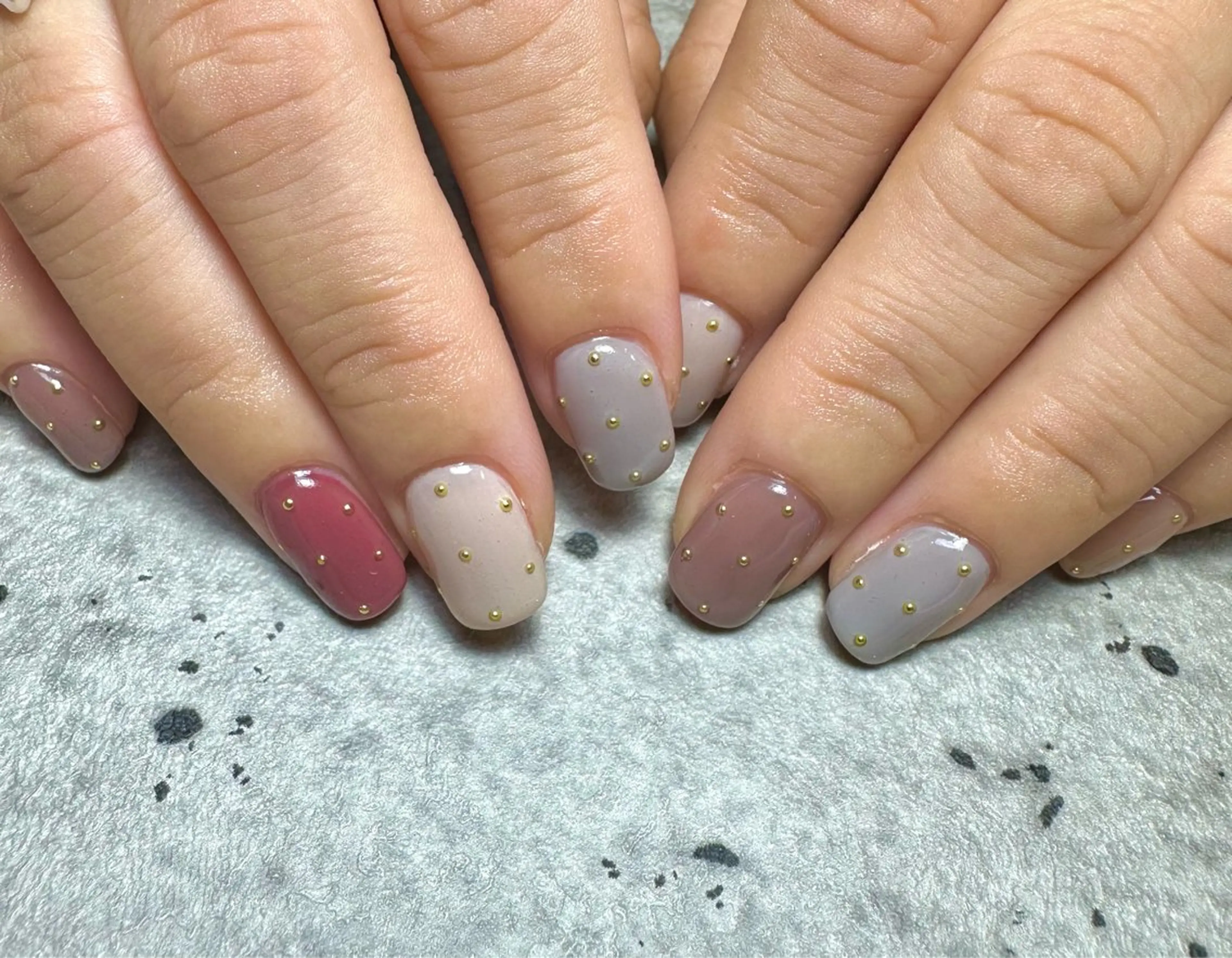 ネイル ドット ハンドネイル フットネイル GéRanium Harukaのネイルデザイン