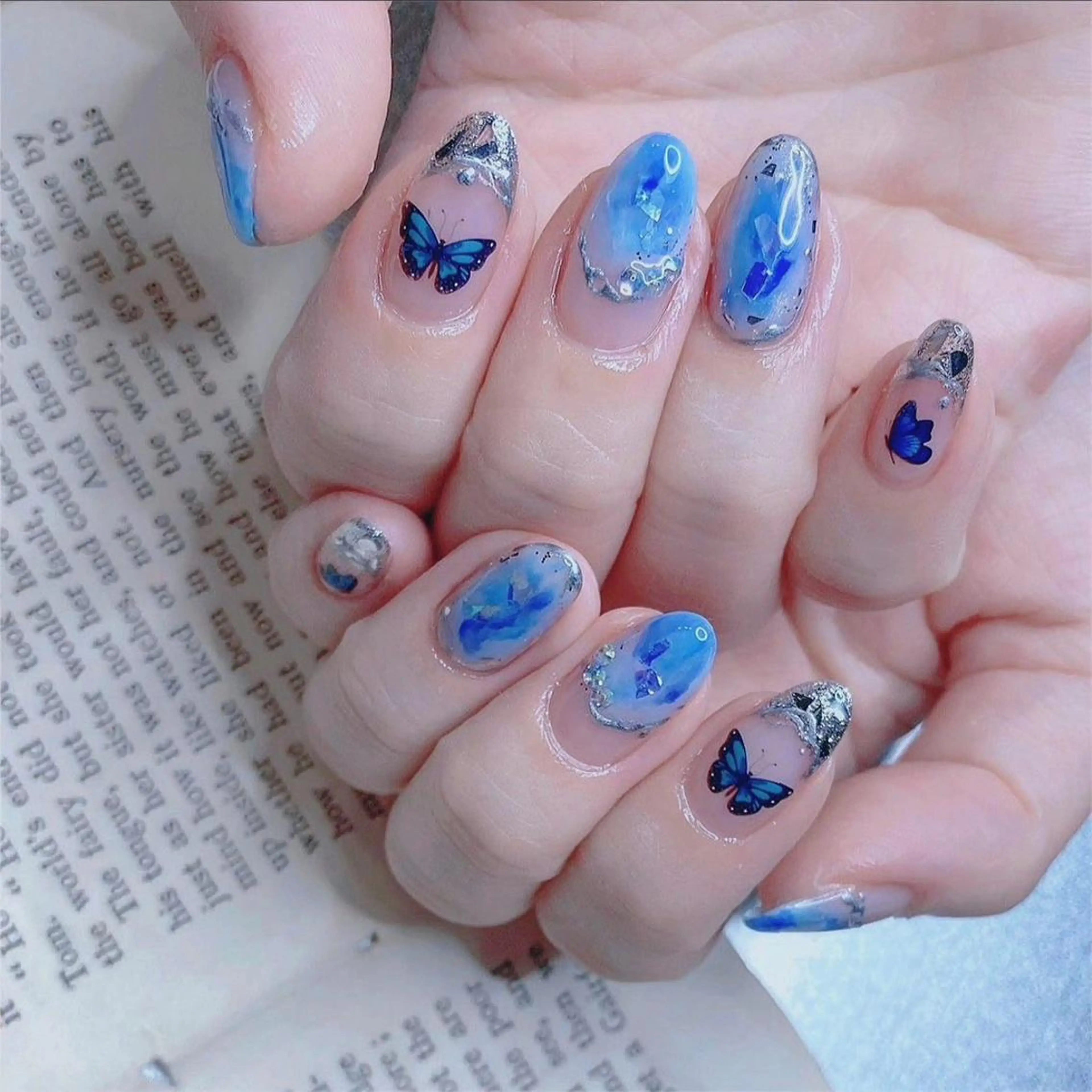 ネイル NOIROUGE所属・NOI ROUGEのネイルデザイン