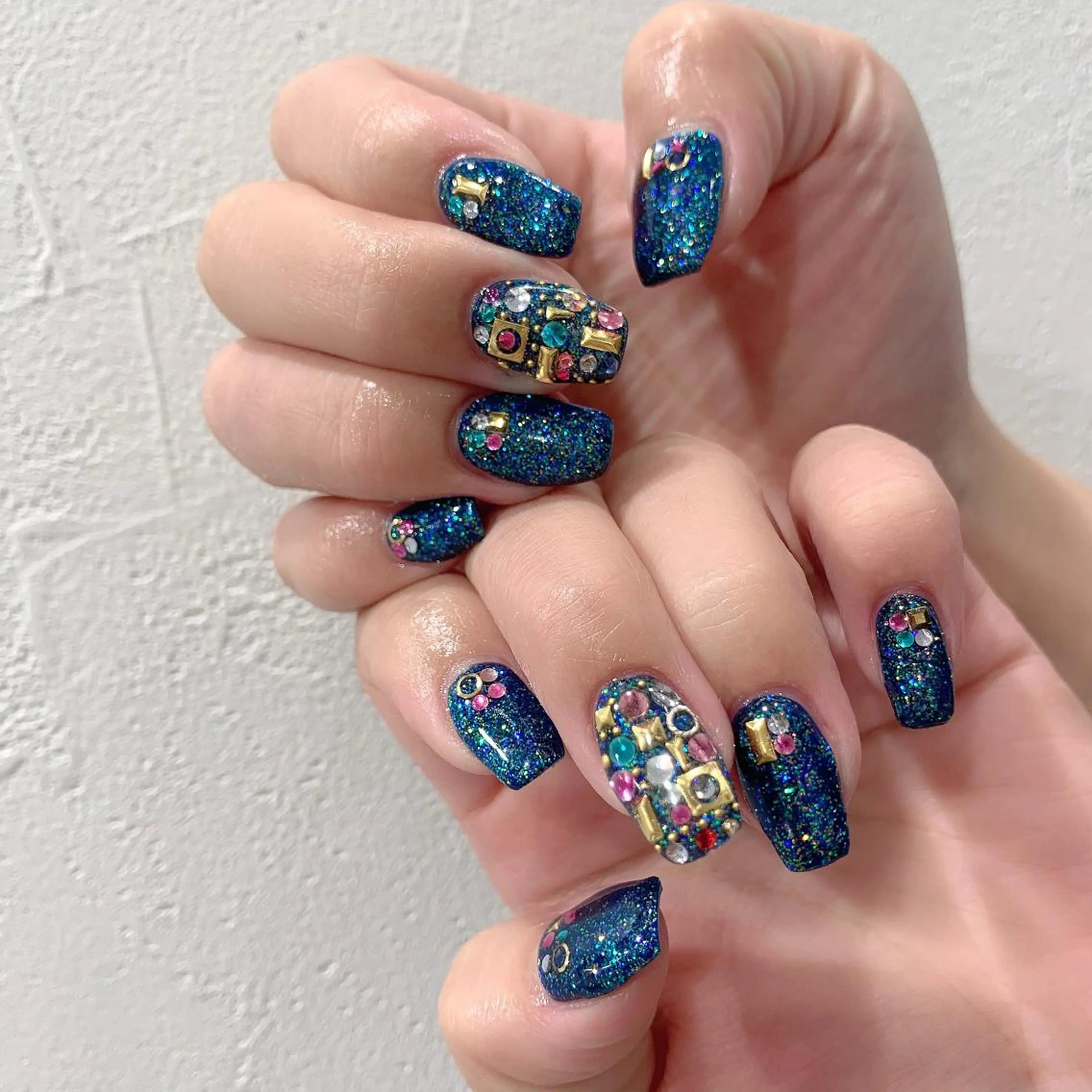 ネイル アートネイル ラメ(グリッター) ストーンネイル ハンドネイル 佐藤 まりえのネイルデザイン
