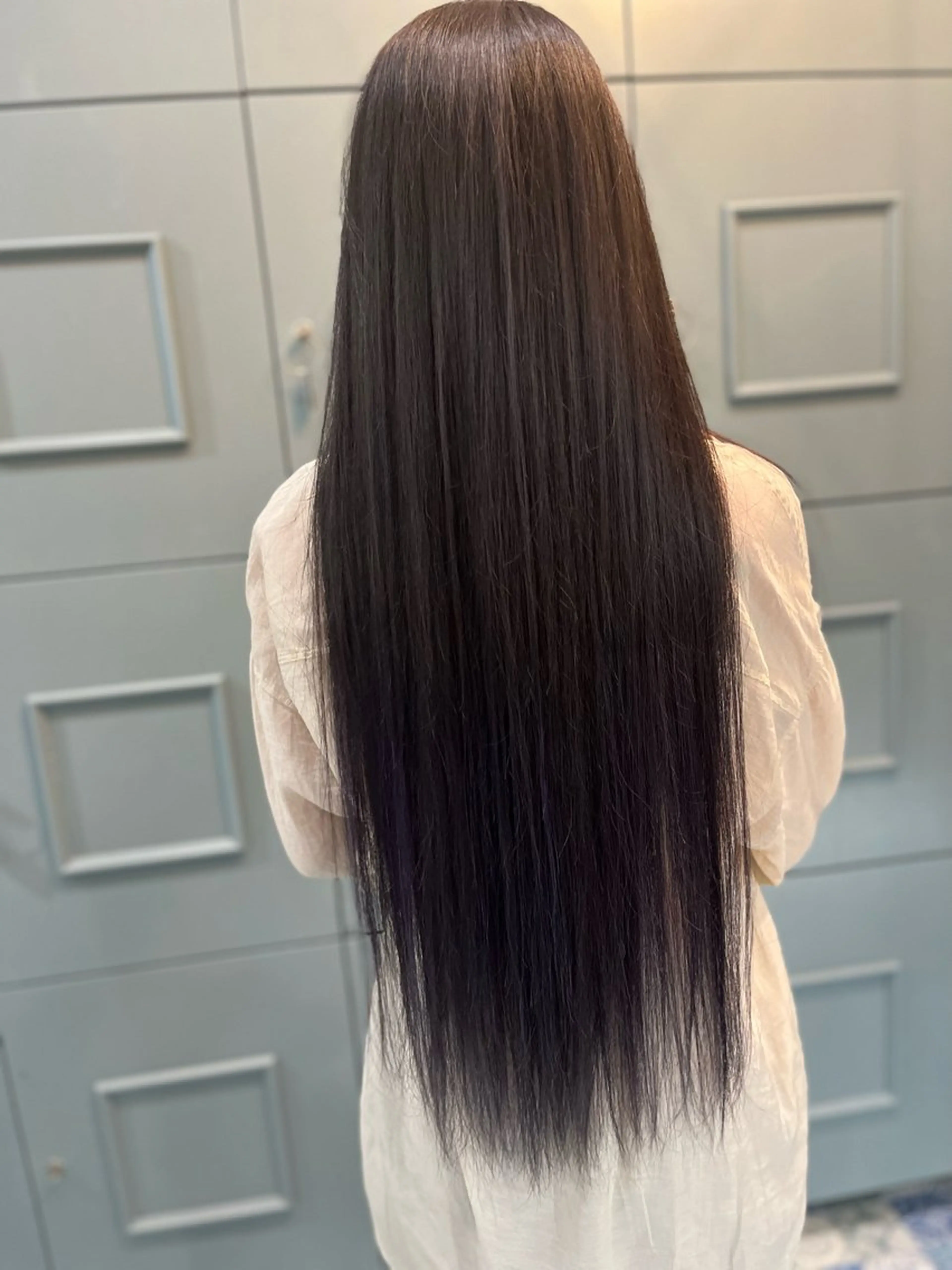 カラー G.O.A.T hair所属・Karen ✂︎GOAThairのヘアスタイル