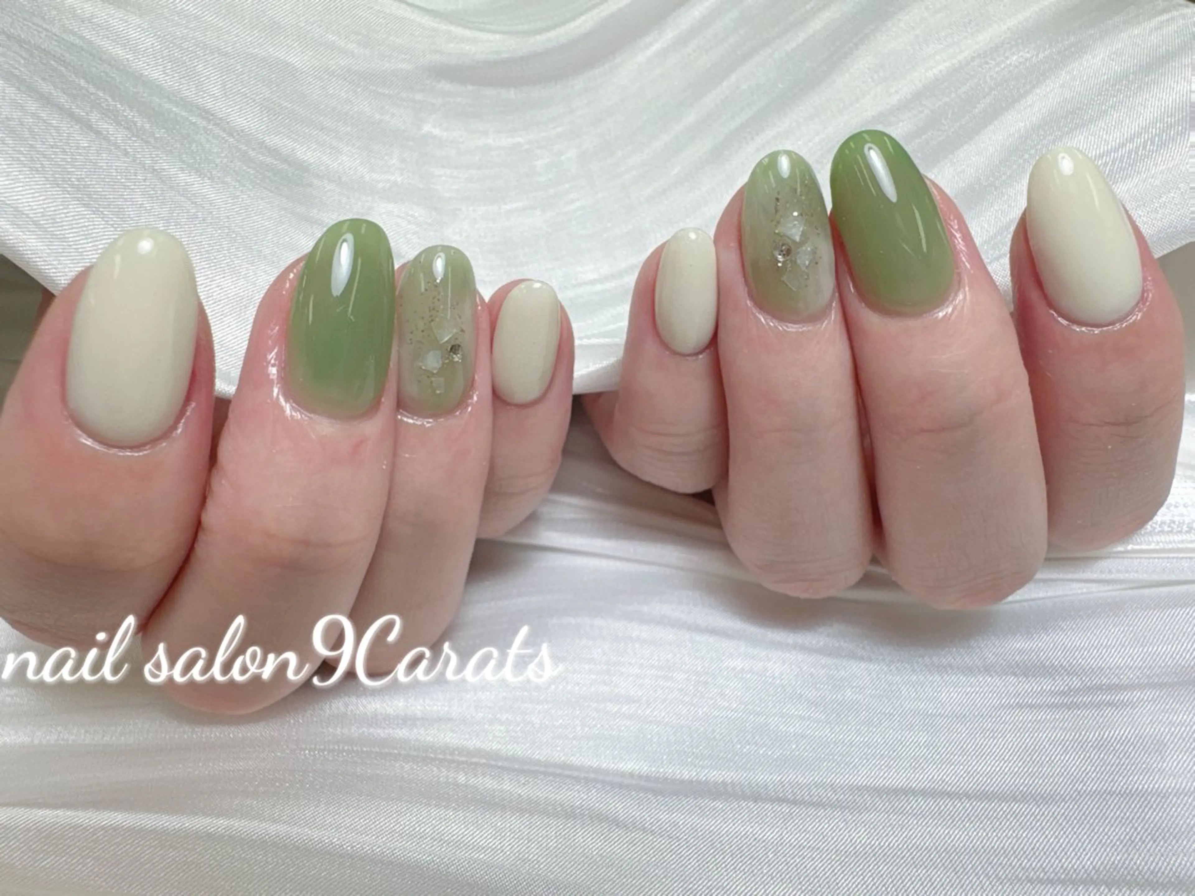 ネイル ハンドネイル ネイルサロン 9Carats神田のネイルデザイン