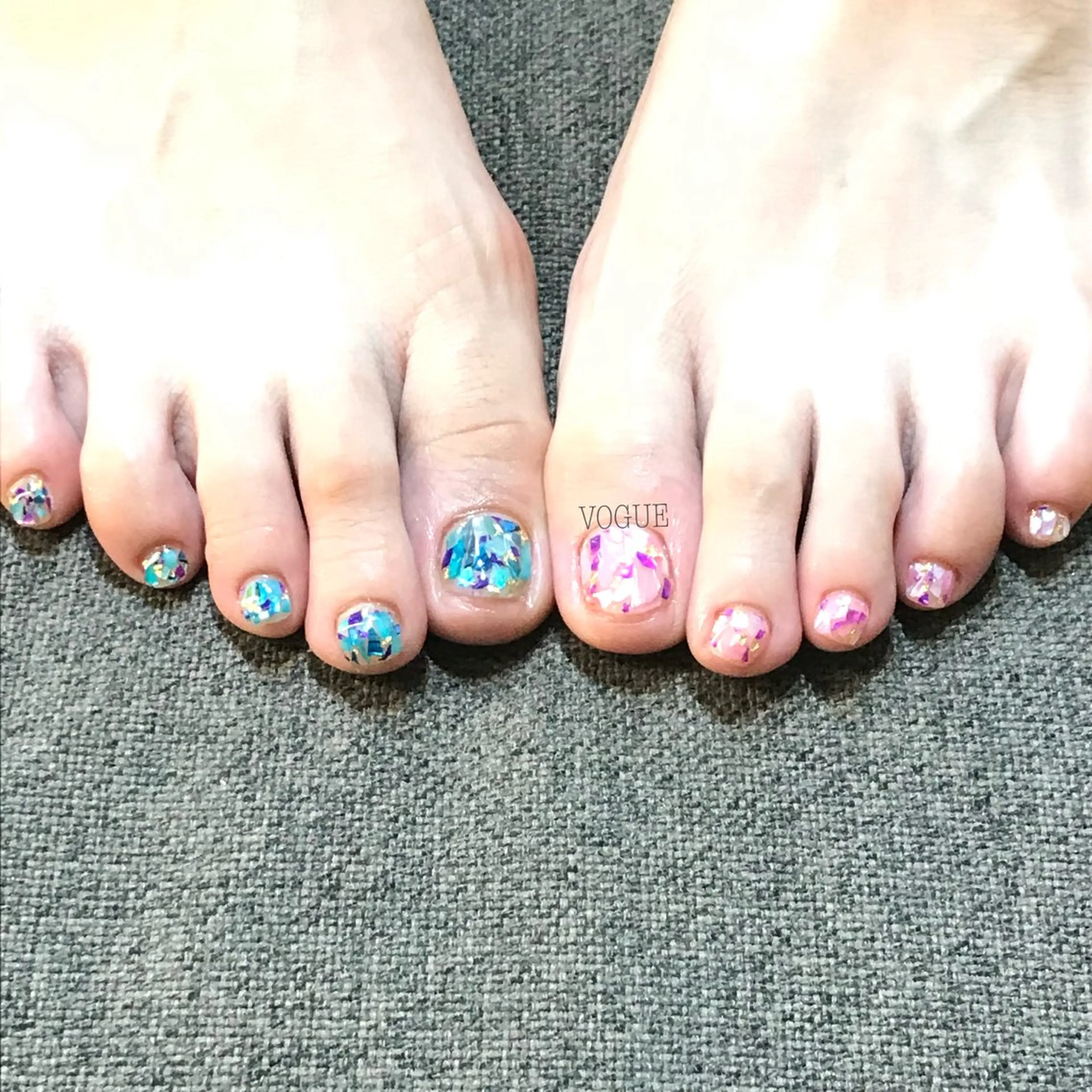 ネイル フットネイル VOGUE ×SWANのネイルデザイン
