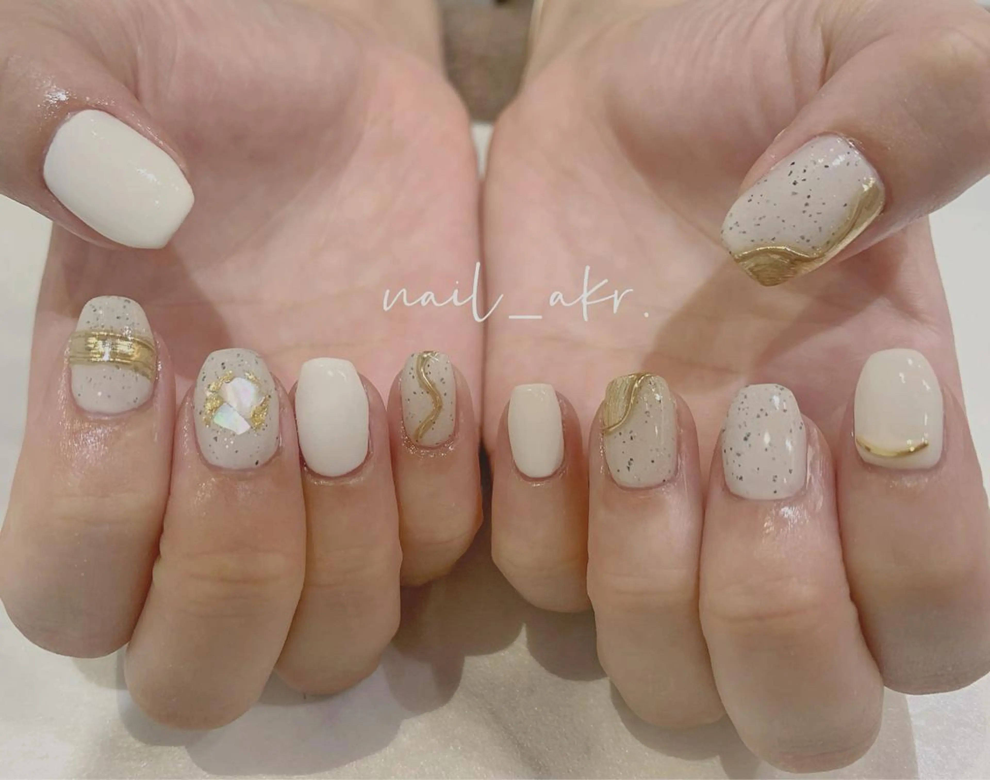 ネイル アートネイル ミラーネイル nailAVANCE akariのネイルデザイン