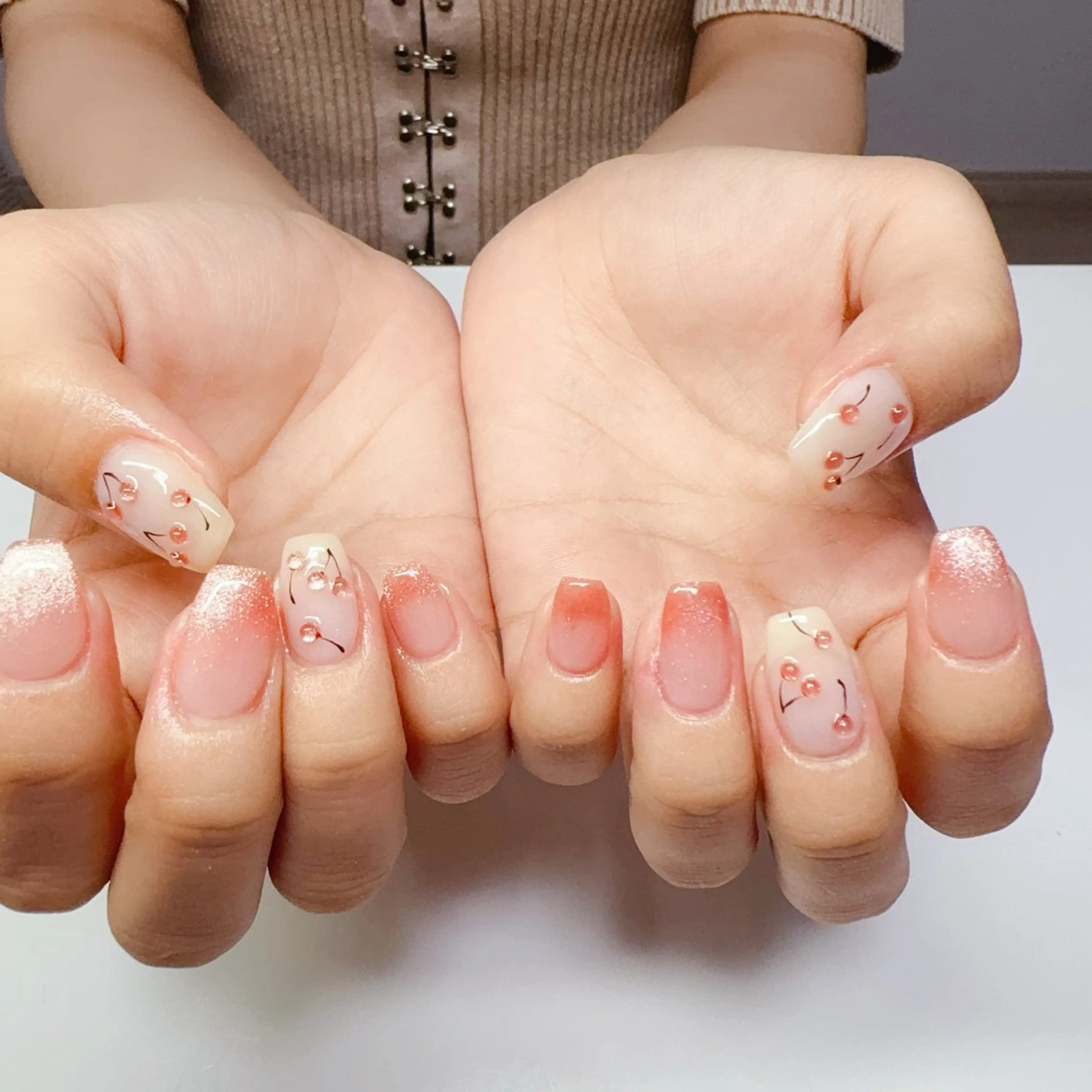 ネイル ハンドネイル YUYI.nail salonのネイルデザイン
