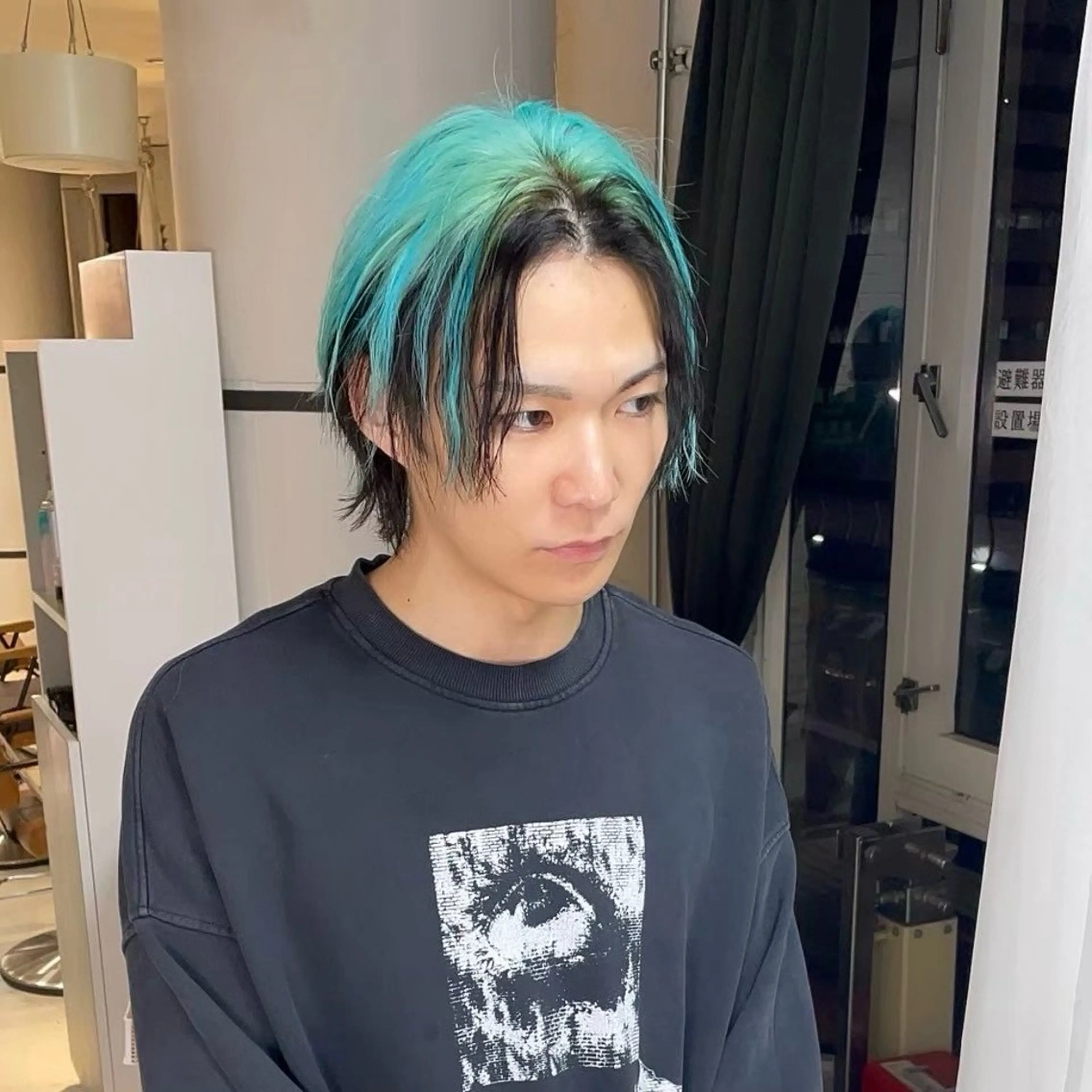 カラー L studio心斎橋店【エルスタジオ】所属・派手髪特化 🪐REN🪐のヘアスタイル