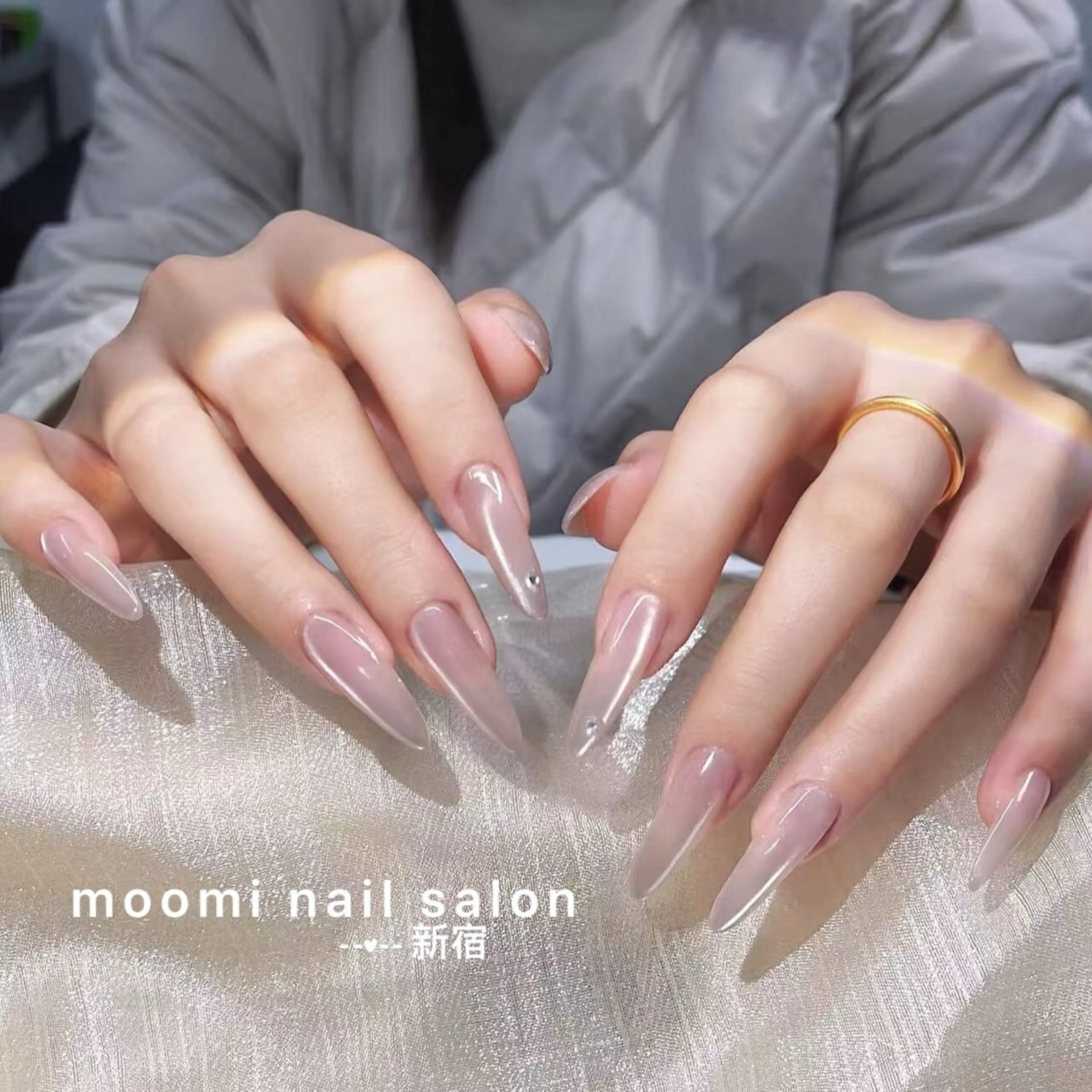 ネイル チークネイル フレンチネイル ジェルネイル グラデーション ハート ハンドネイル moomi nail スカルプ専門のネイルデザイン