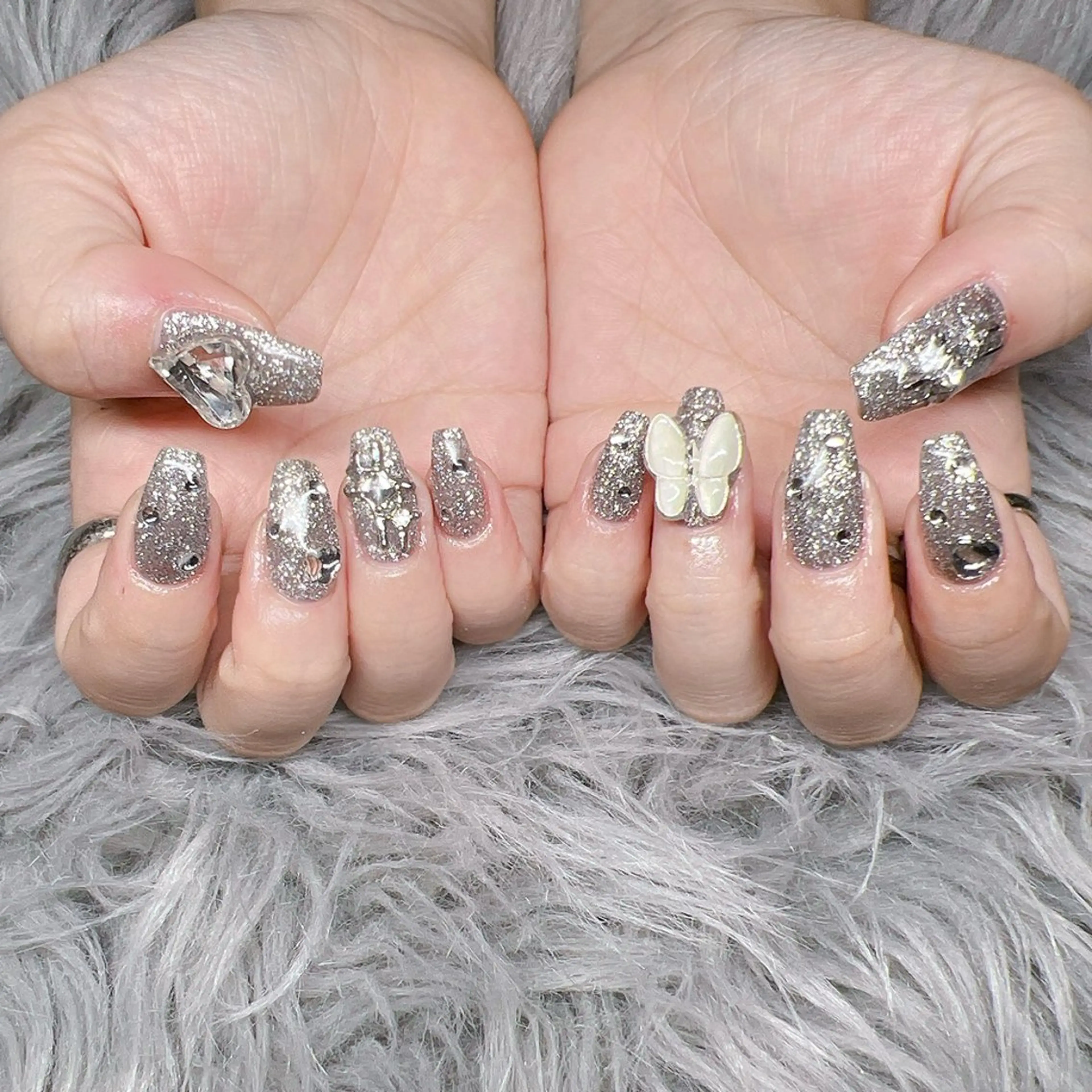 ネイル 個室ネイルサロンDolly  Girl〜ドーリーガール〜所属・DollyGirl KYOKOのネイルデザイン