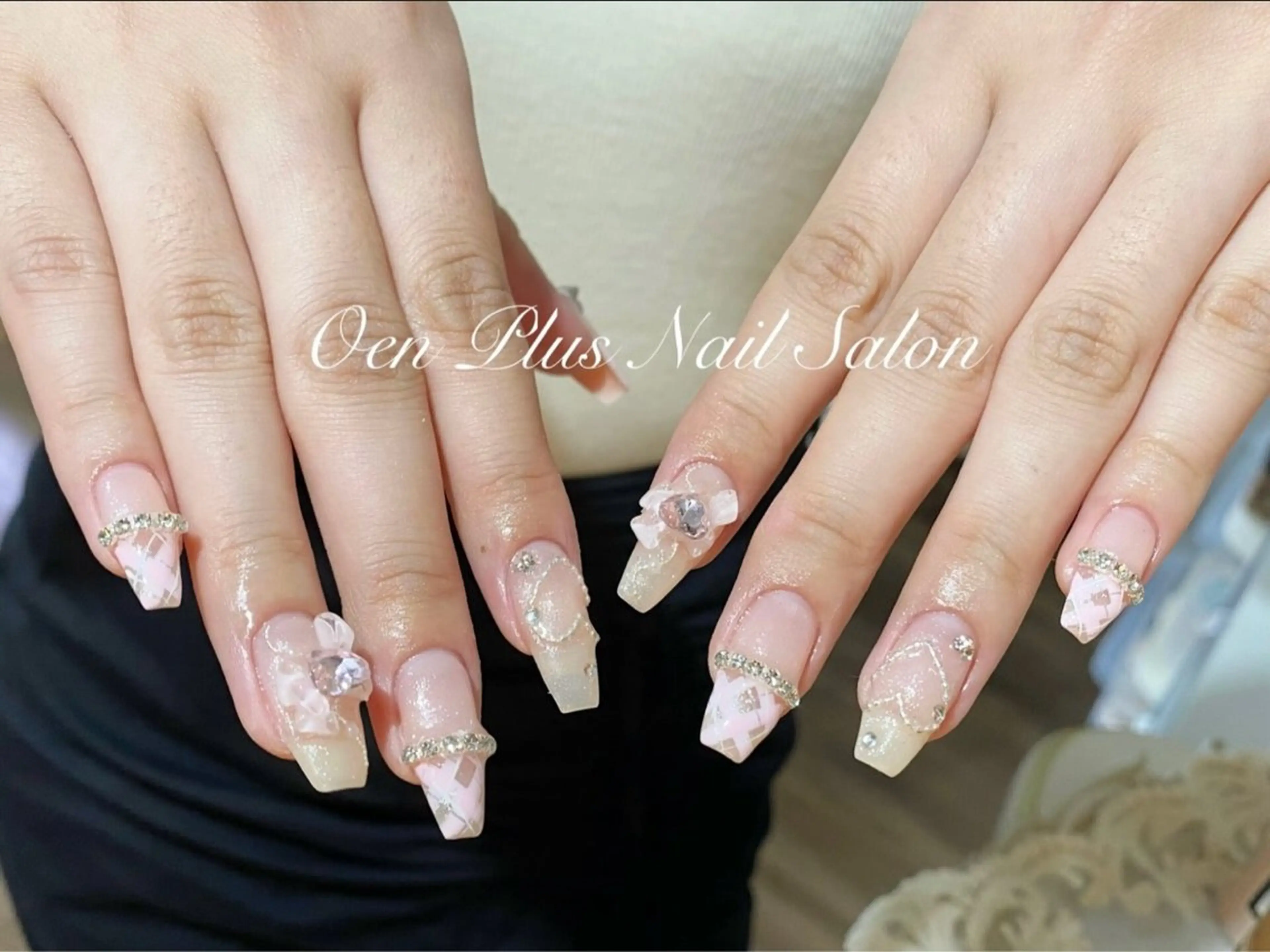 ネイル ハンドネイル One plus StudioNailのネイルデザイン