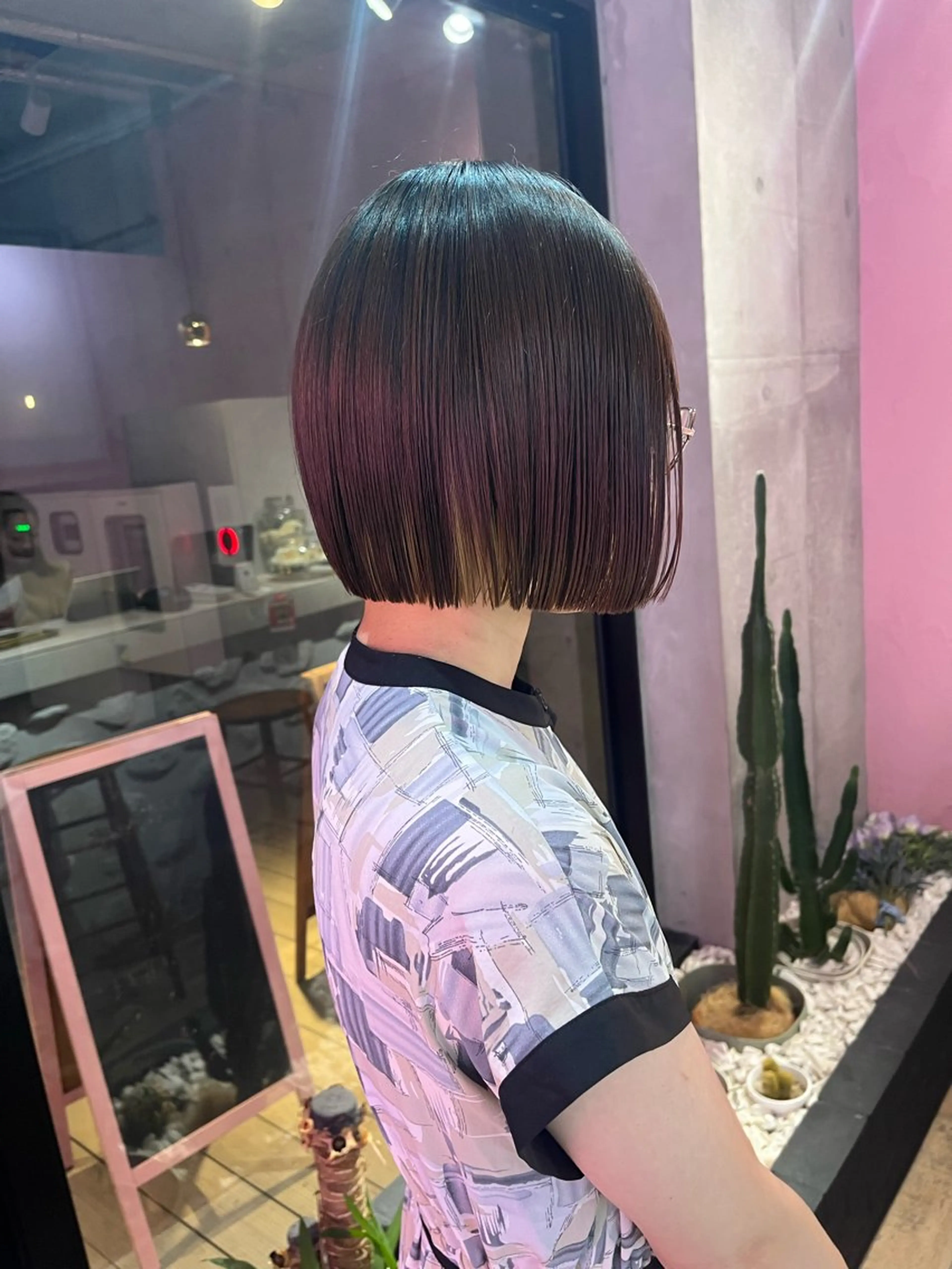 ショート カラー ボブ 艶感透明感カラー🤍 hinaのヘアスタイル