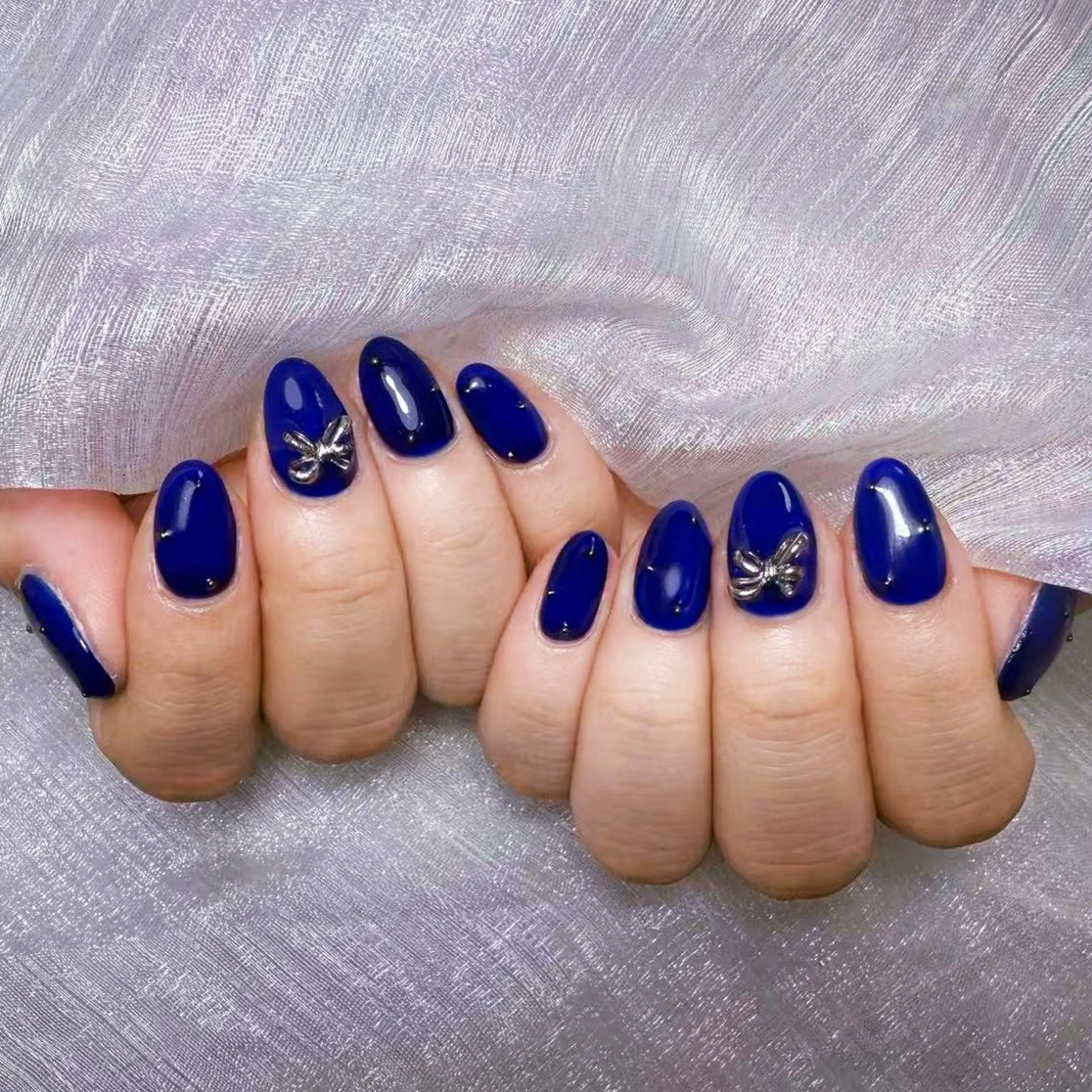 ネイル アートネイル オーロラネイル ガーリー キラキラネイル 韓国ネイル ハンドネイル DIANMOND NAIL🌸のネイルデザイン