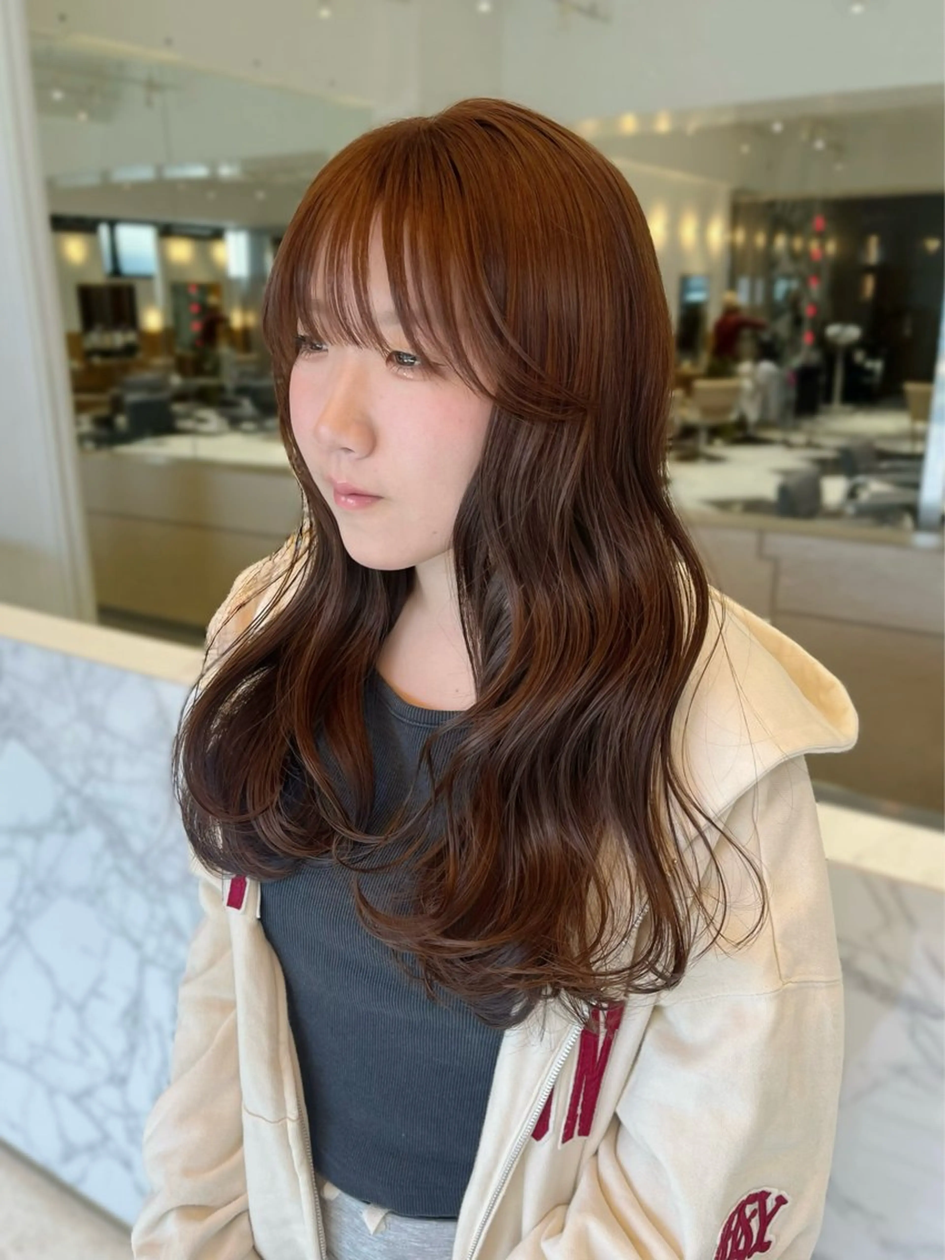 ロング ヘアカラー haruna .のヘアスタイル