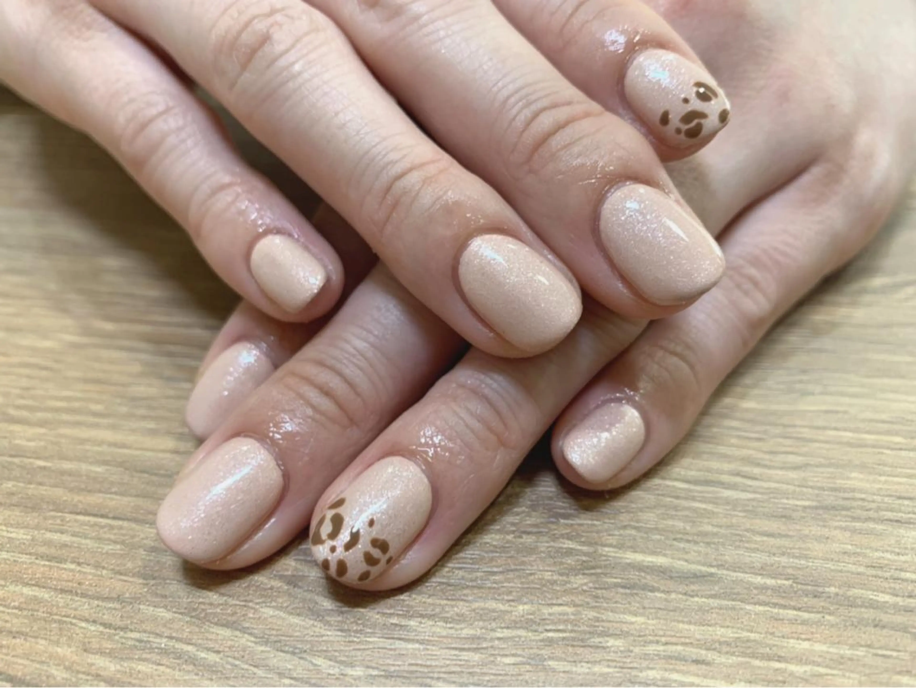 ネイル charme所属・. SHIORIのネイルデザイン