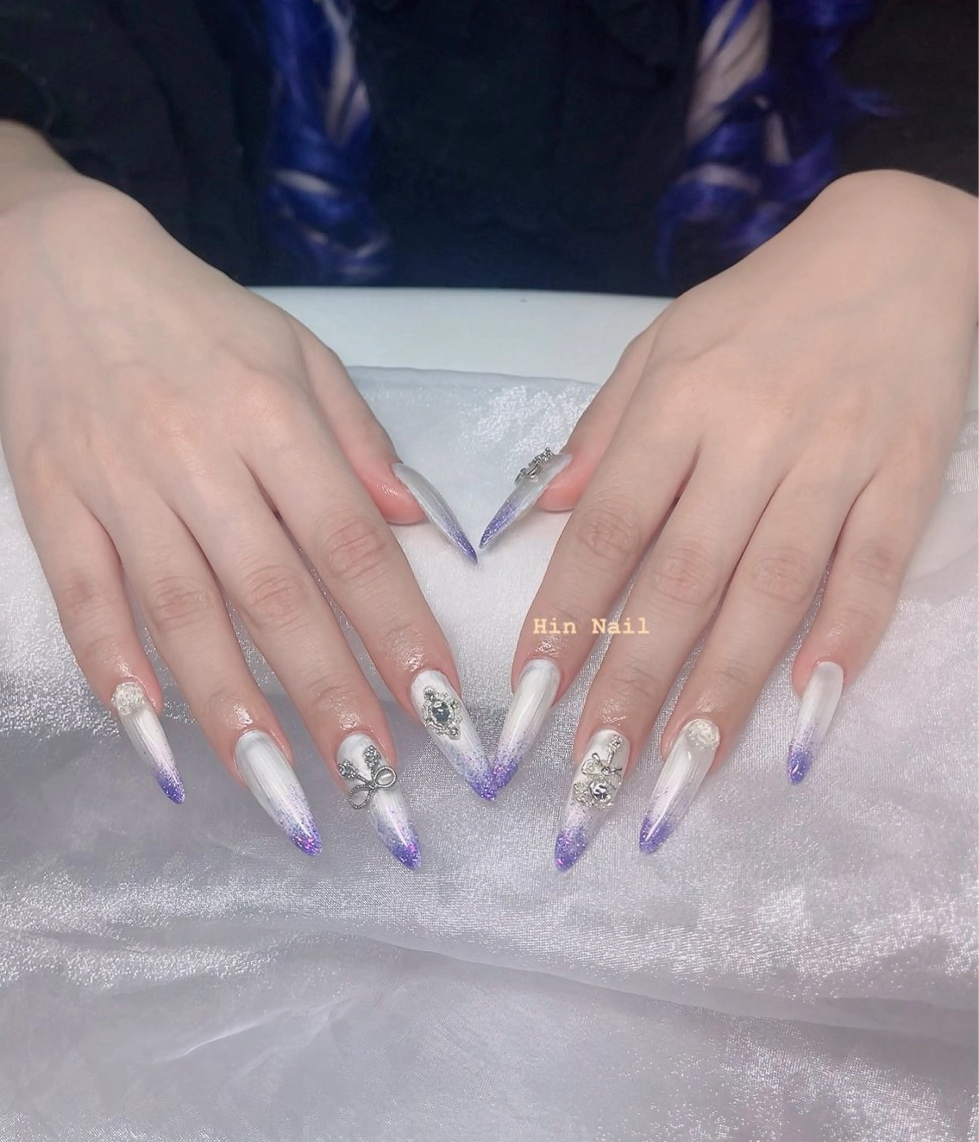 ネイル ハンドネイル HIN NAILのネイルデザイン
