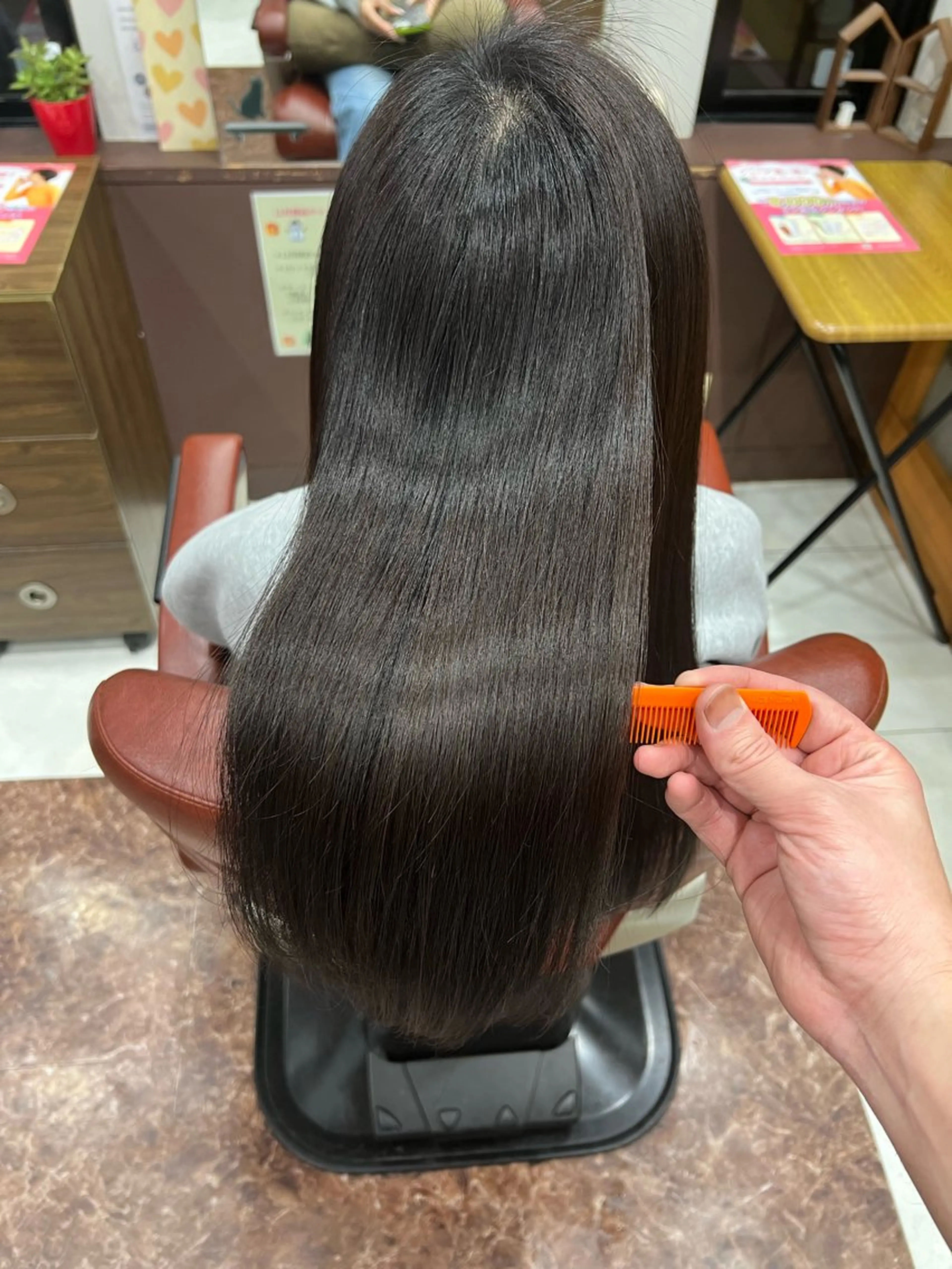 セミロング カット ヘアカラー トリートメント sir mix所属・藤田 竜成のヘアスタイル