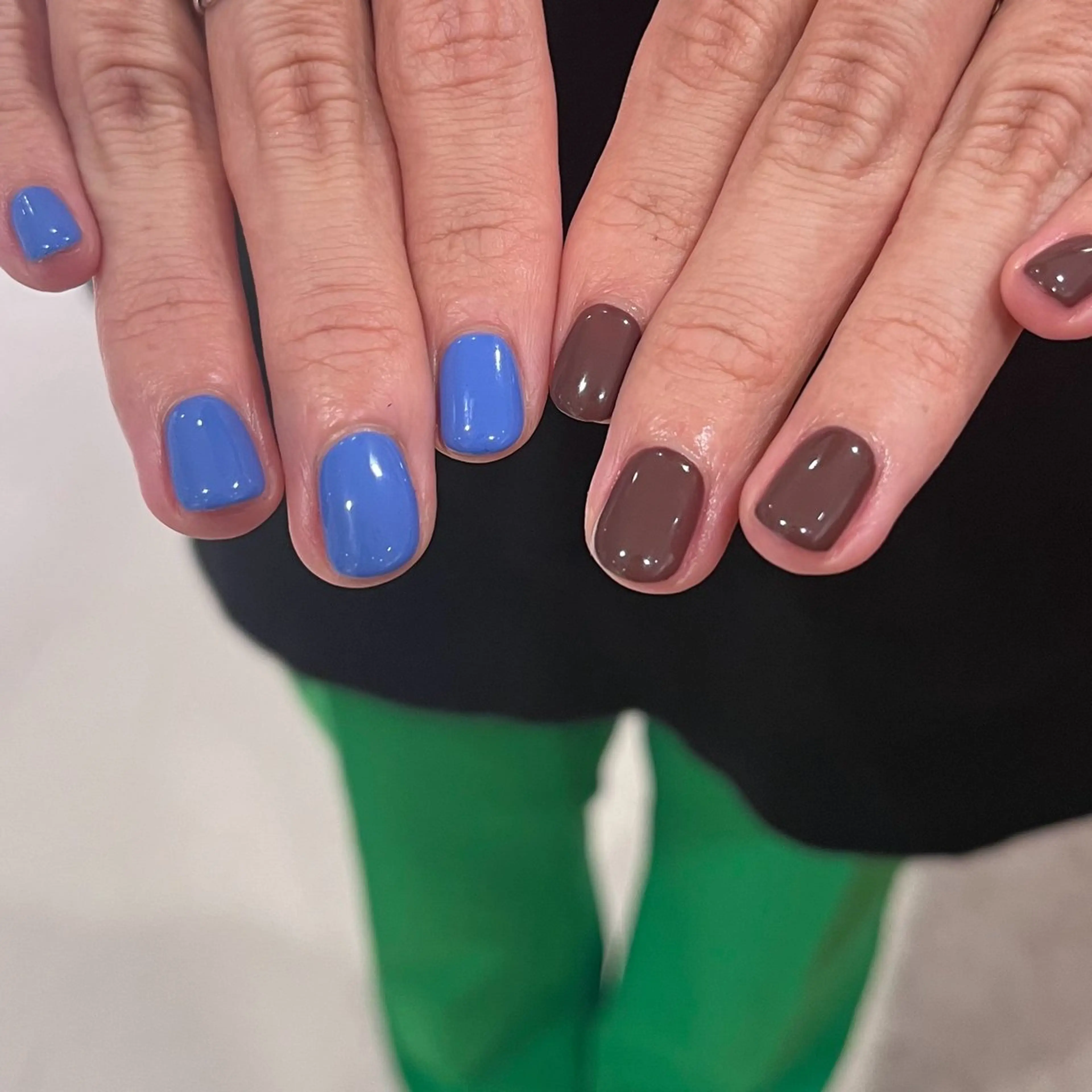 カラー tricca  balcony hayama所属・Iwasaki Kanakoのネイルデザイン