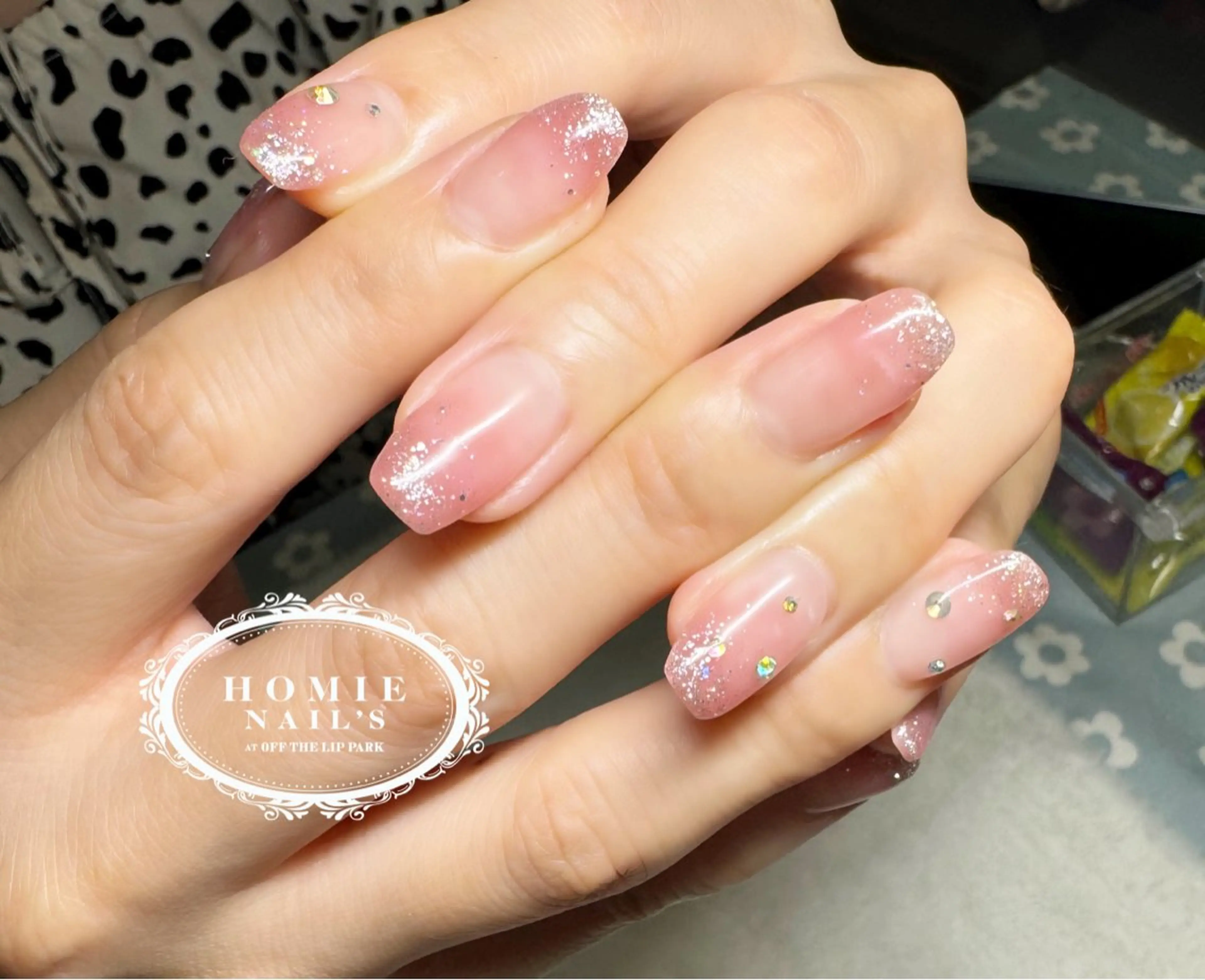 ネイル 韓国ネイル オフザリップパーク Asamiのネイルデザイン