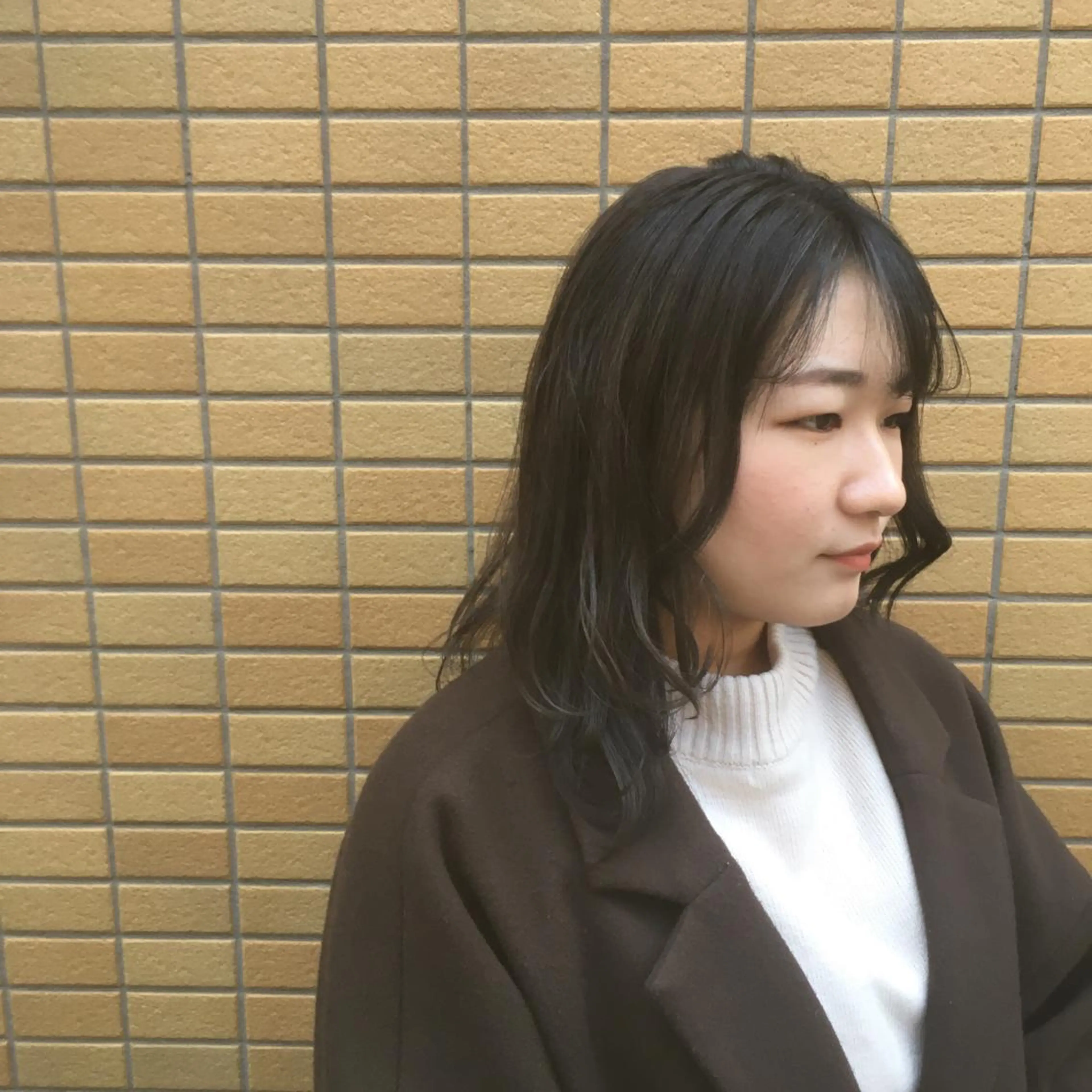 セミロング カラー カット ヘアカラー トリートメント しのはら まどかのヘアスタイル