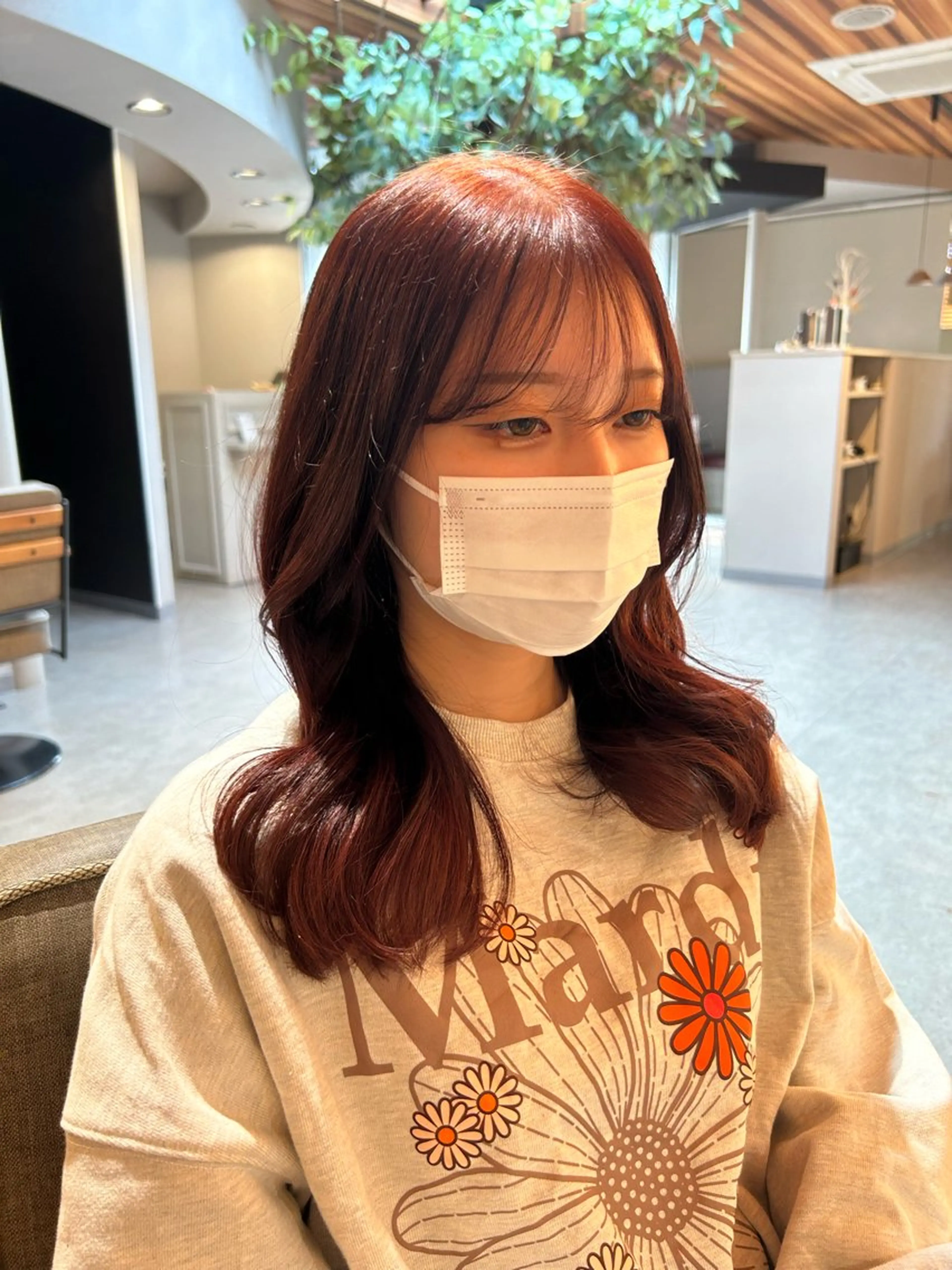 ミディアム 久保 璃々花のヘアスタイル