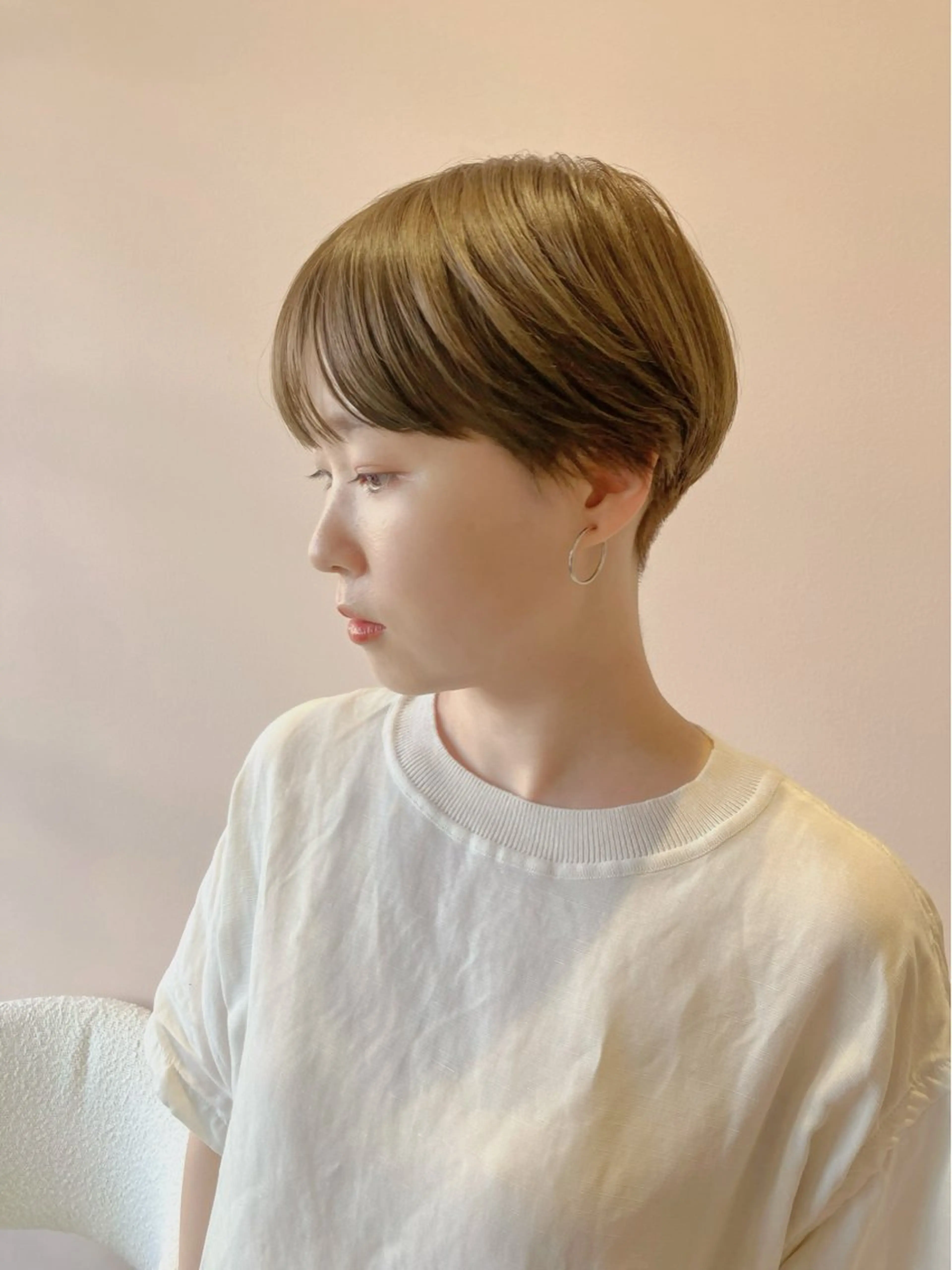 ショート カラー 切りっぱなしボブ ボブ カット ヘアカラー 川間 将彦のヘアスタイル