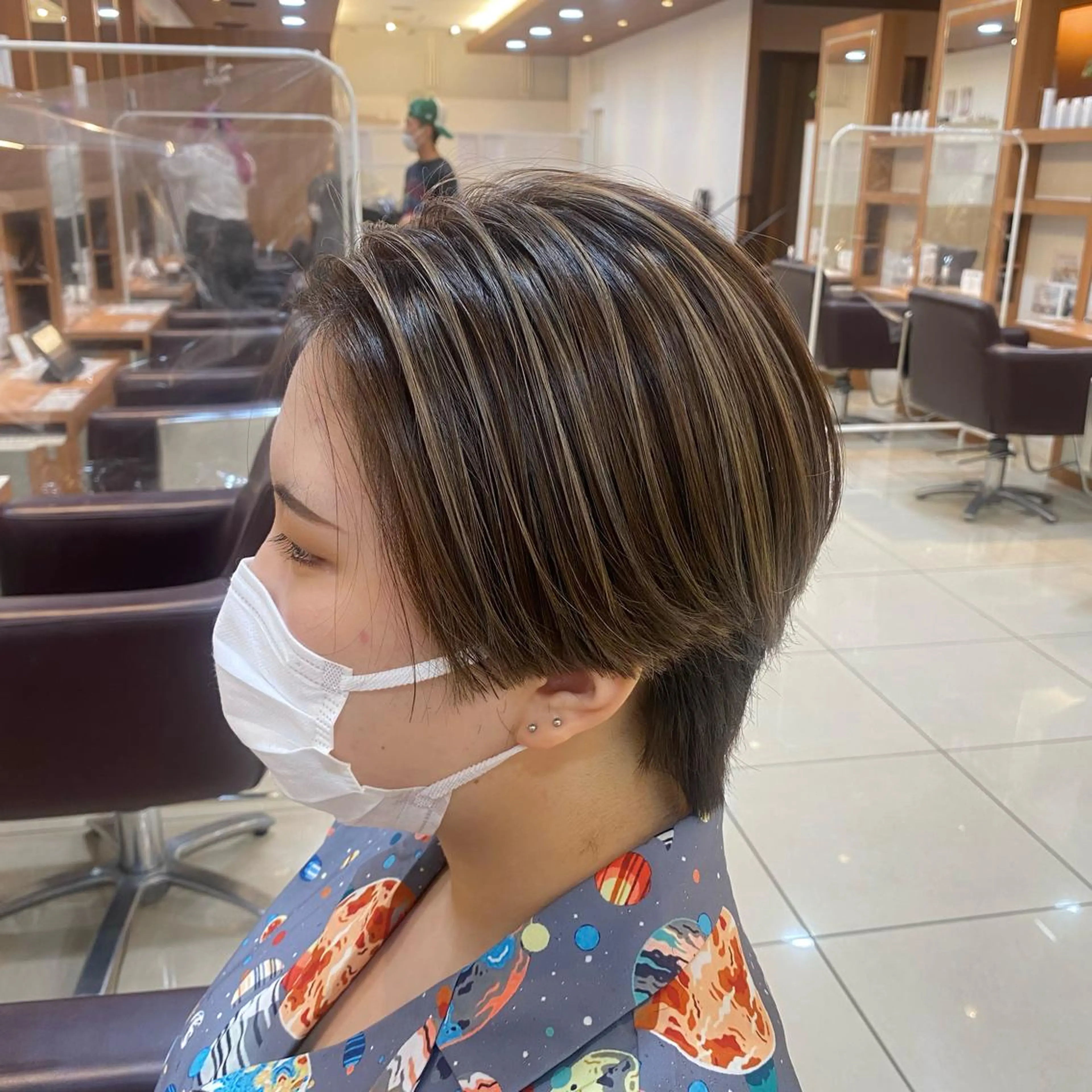 ショート カラー ヘアカラー トリートメント 【カラー指名No 1✨】原田響のヘアスタイル