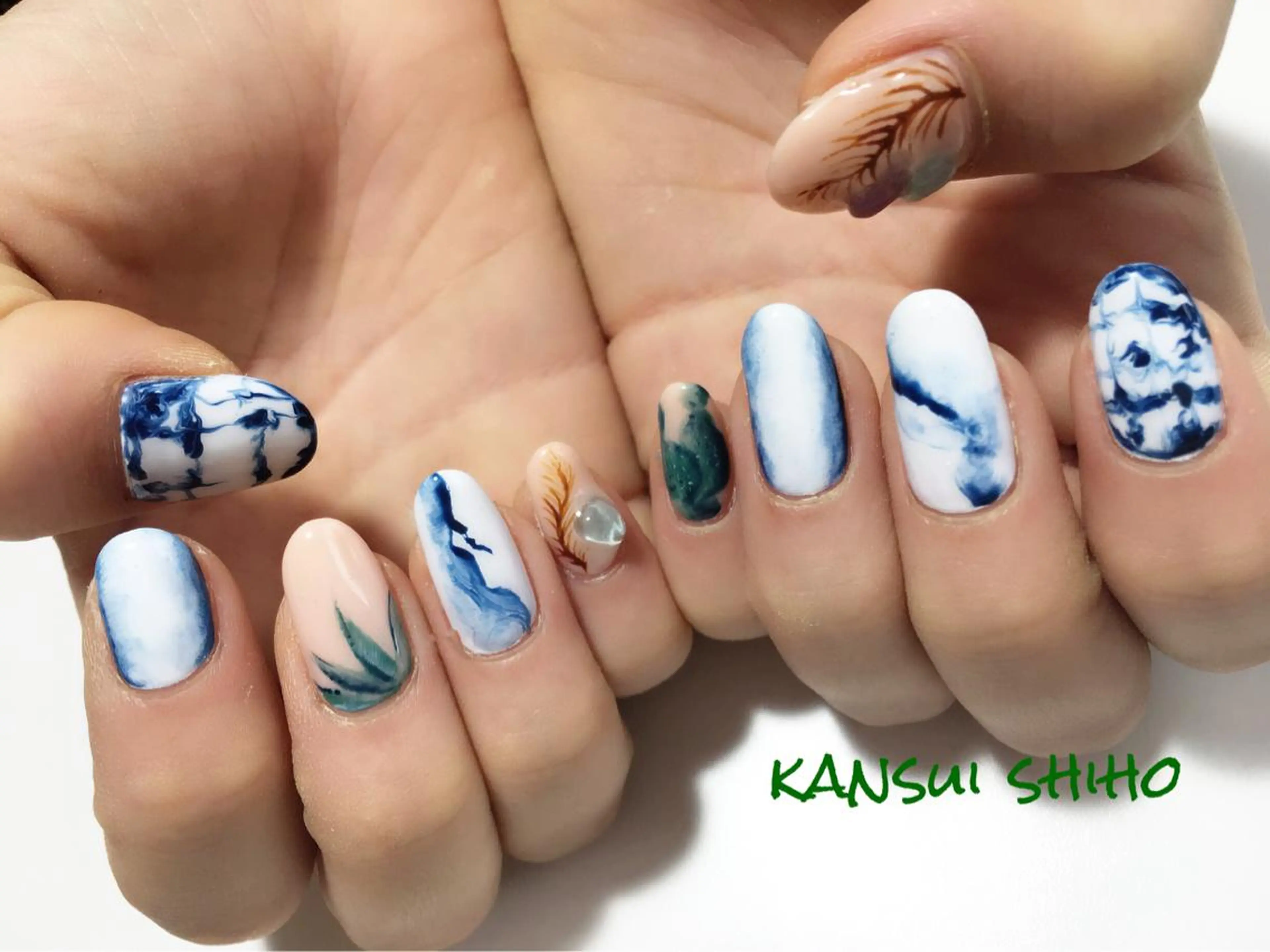 ネイル Elio所属・Elio 国泰寺のネイルデザイン