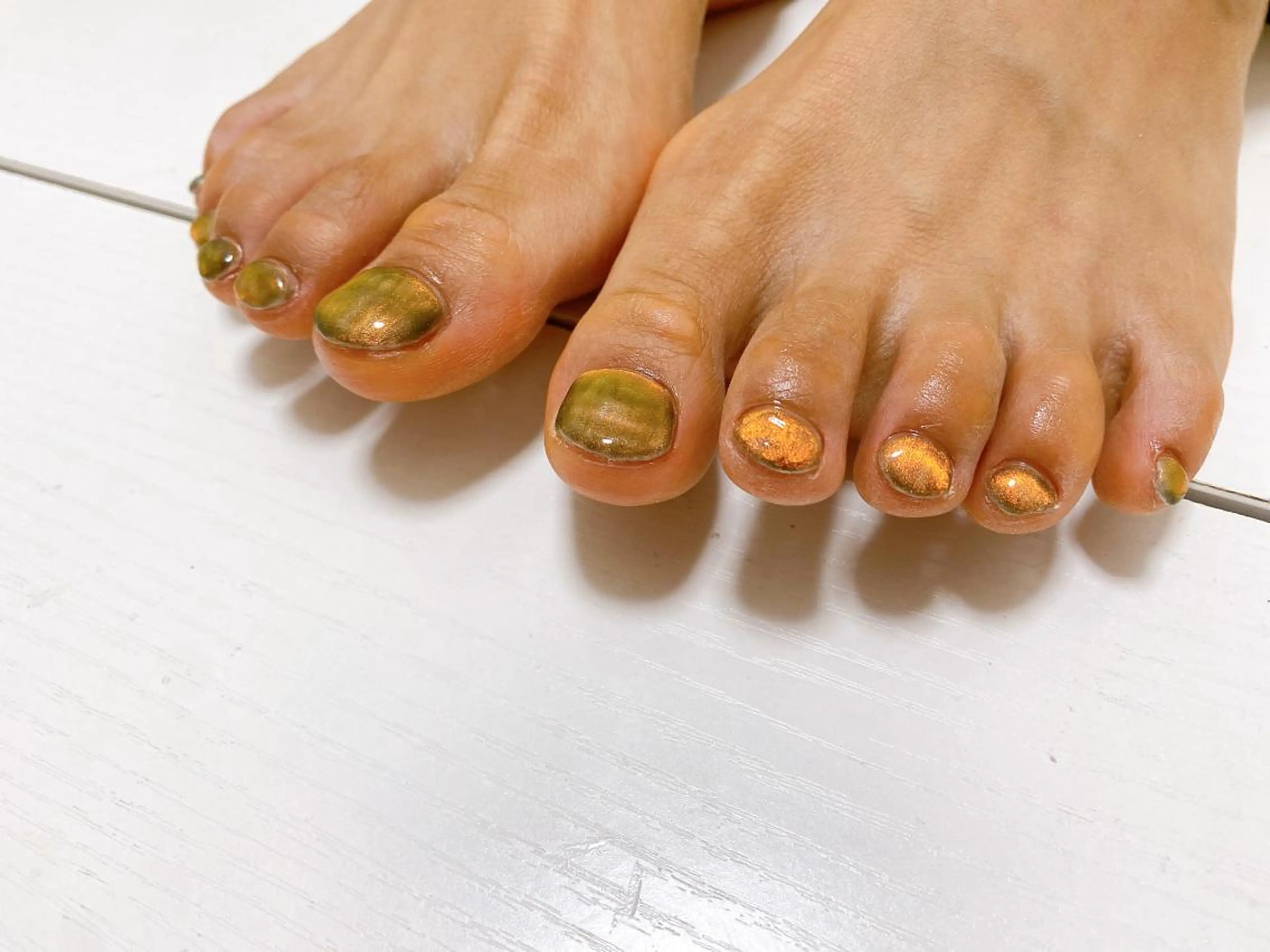 ネイル オーロラネイル フラワーネイル フットネイル フレンチネイル ジェルネイル Mogu nail 二子玉川のネイルデザイン