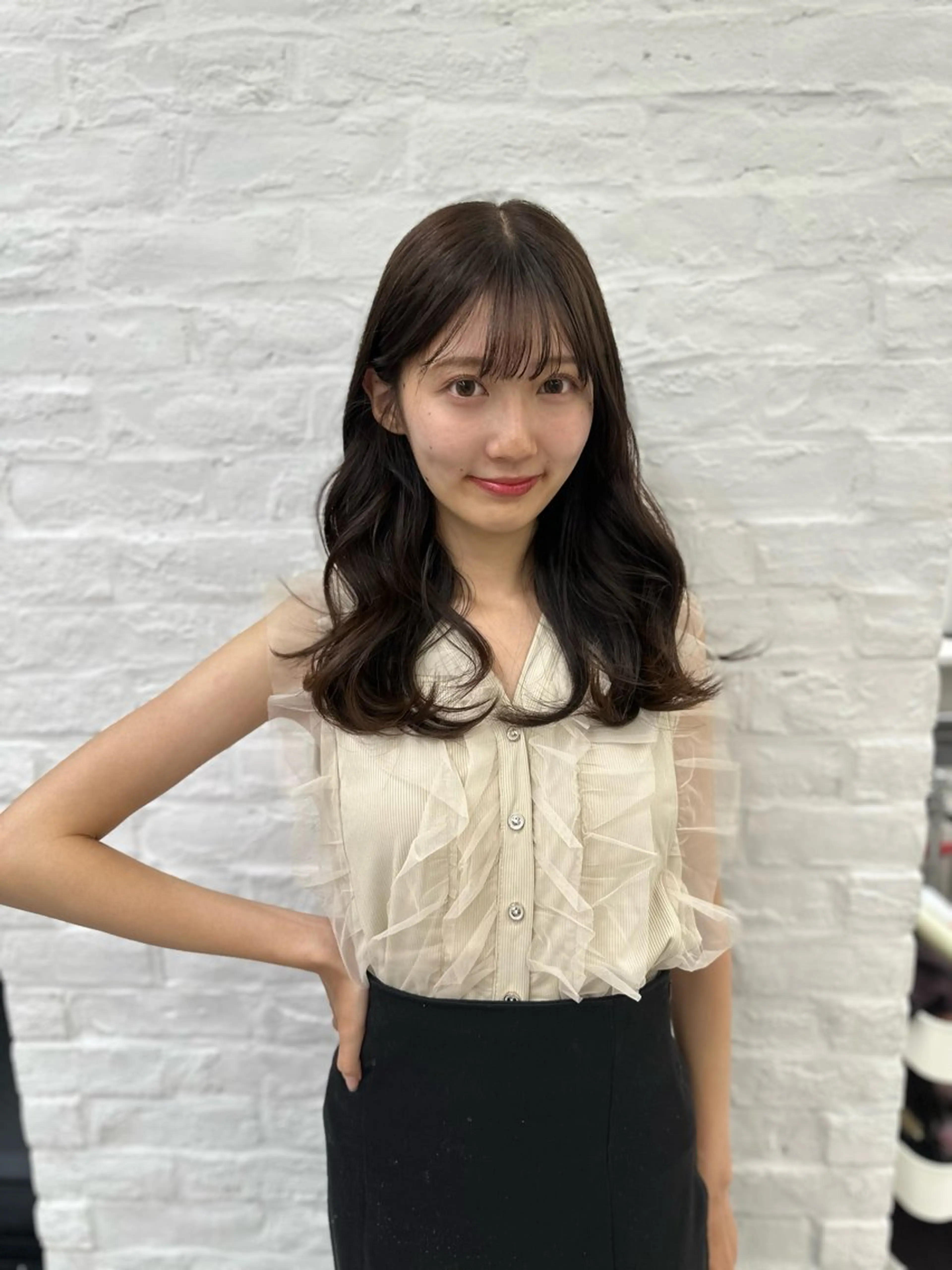 ミディアム カット ヘアカラー トリートメント ヘッドスパ ヘアセット 前髪顔まわりカット 🌈中村海聖のヘアスタイル