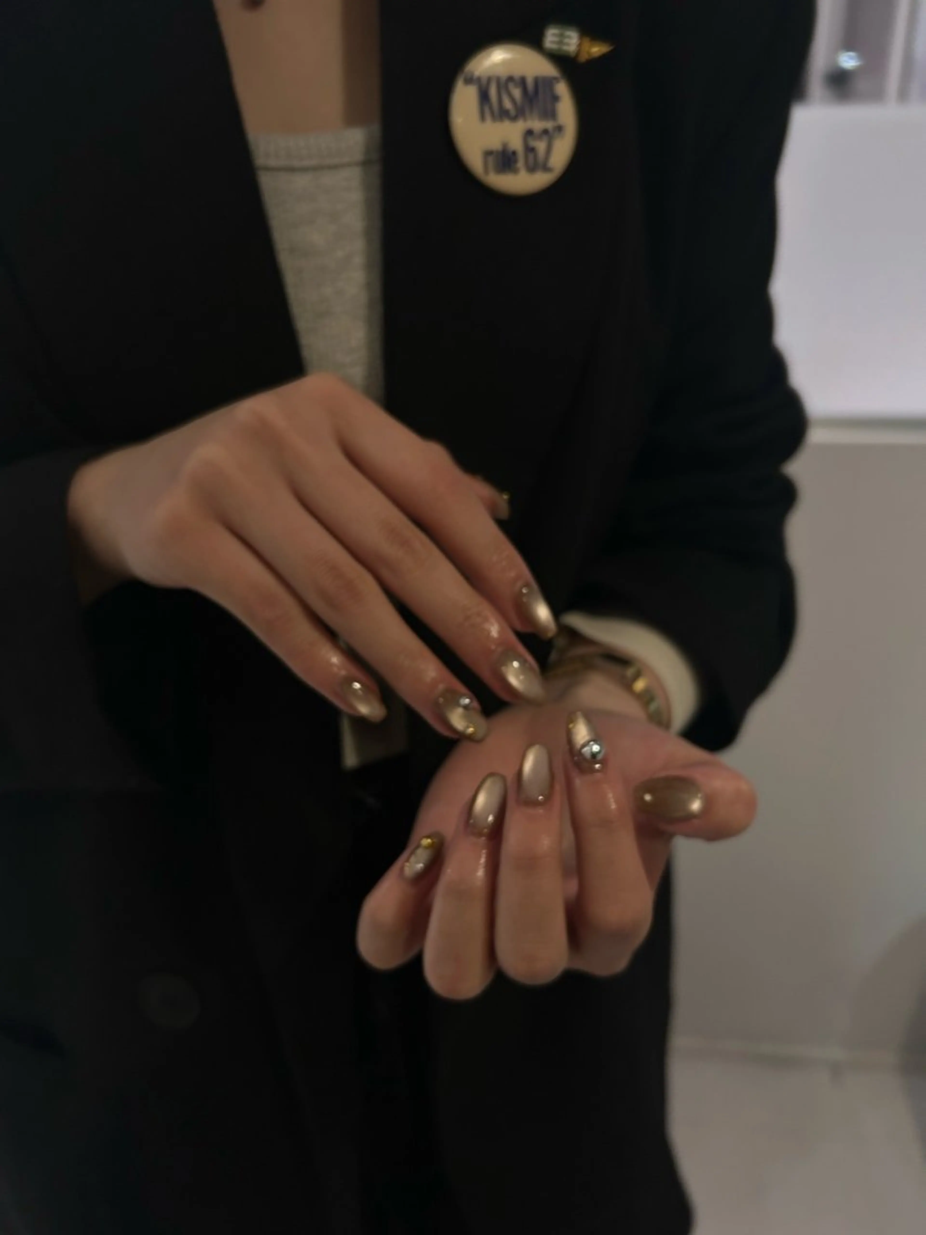 ネイル マグネットネイル DEEokazaki momonaのネイルデザイン