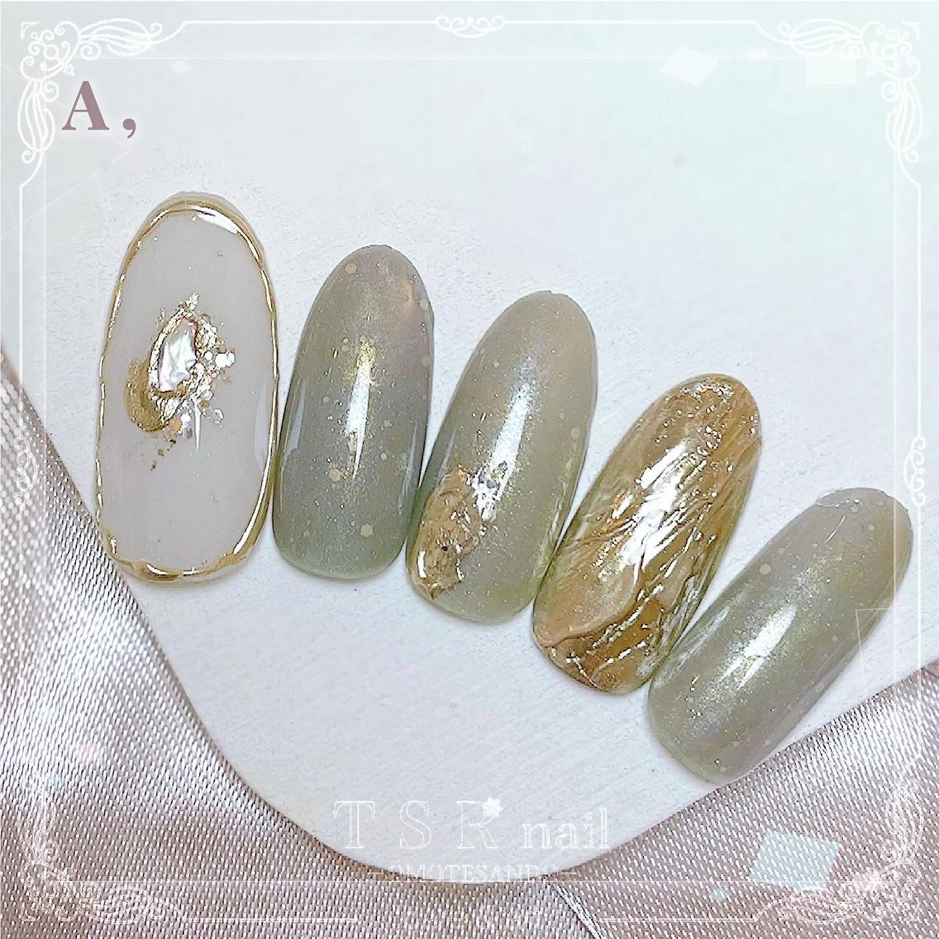 ネイル アートネイル グリーン ミラーネイル ニュアンスネイル ピスタチオネイル 爪咲 りり花のネイルデザイン