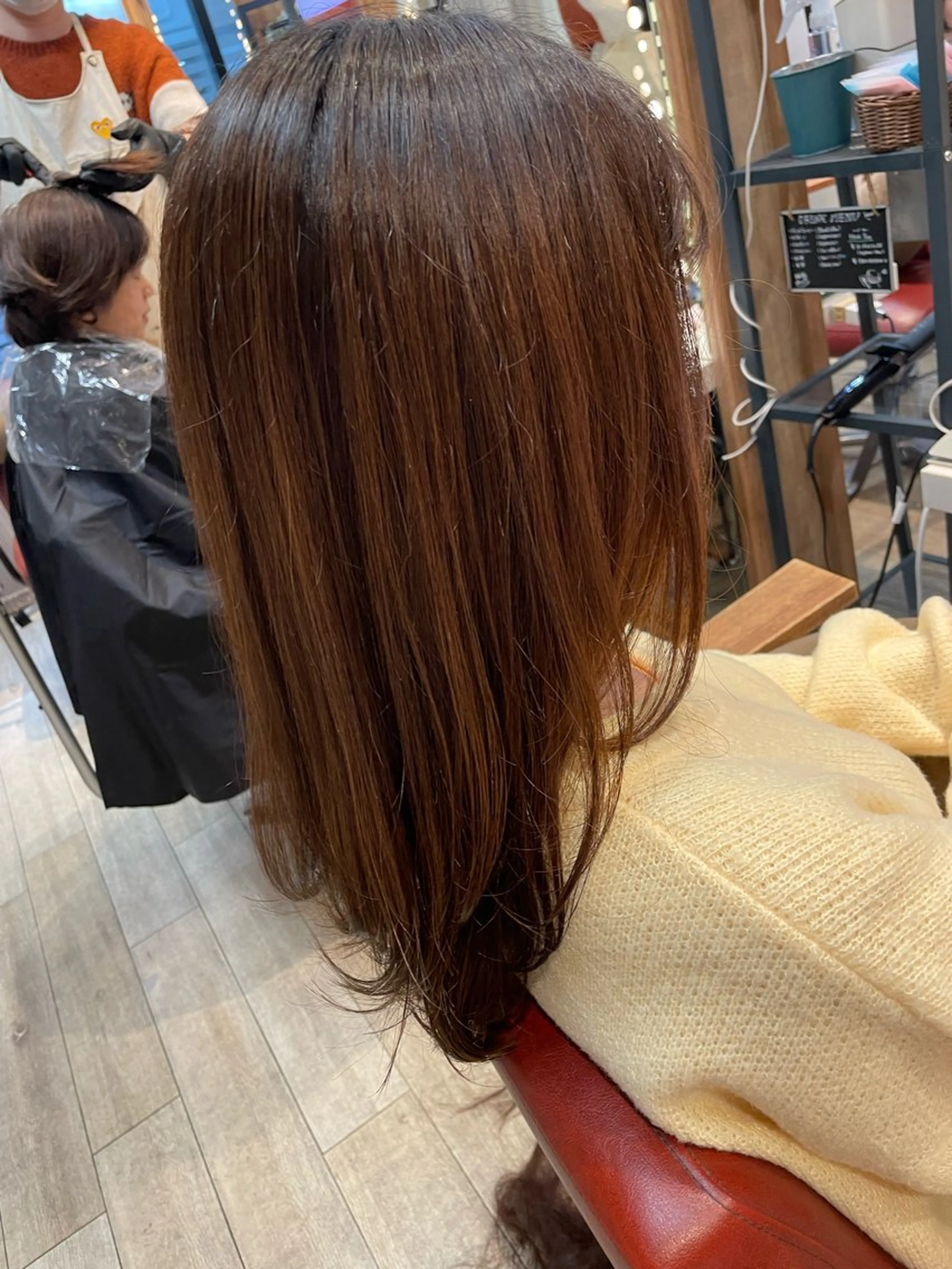 ロング レイヤーカット カット ✨横須賀髪質改善✨️ 加藤 百音のヘアスタイル