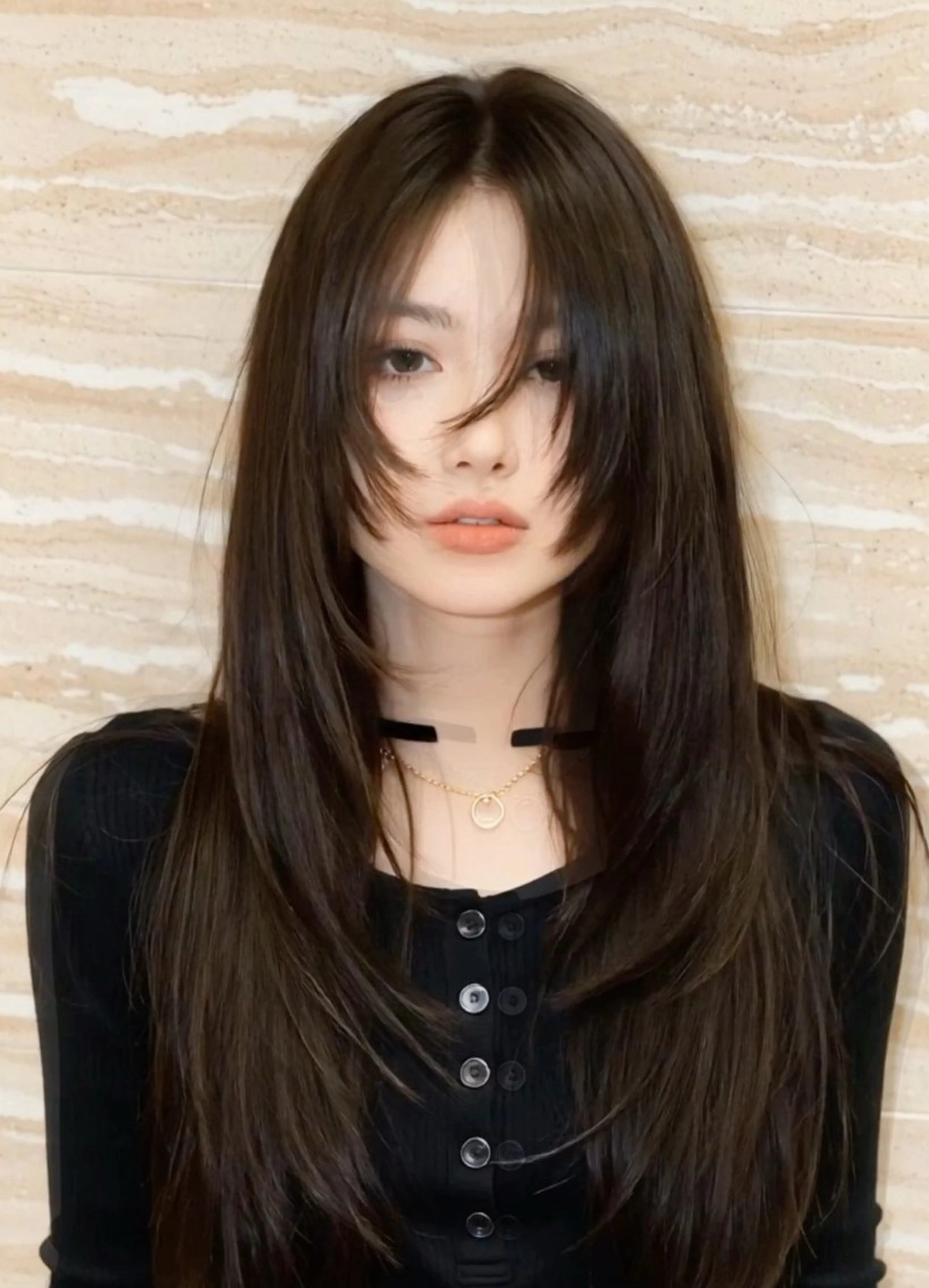 ロング カラー レイヤーカット カット ヘアカラー トリートメント ヘアセット ARMONY表参道店所属・韓国風レイヤーカラー ライムのヘアスタイル