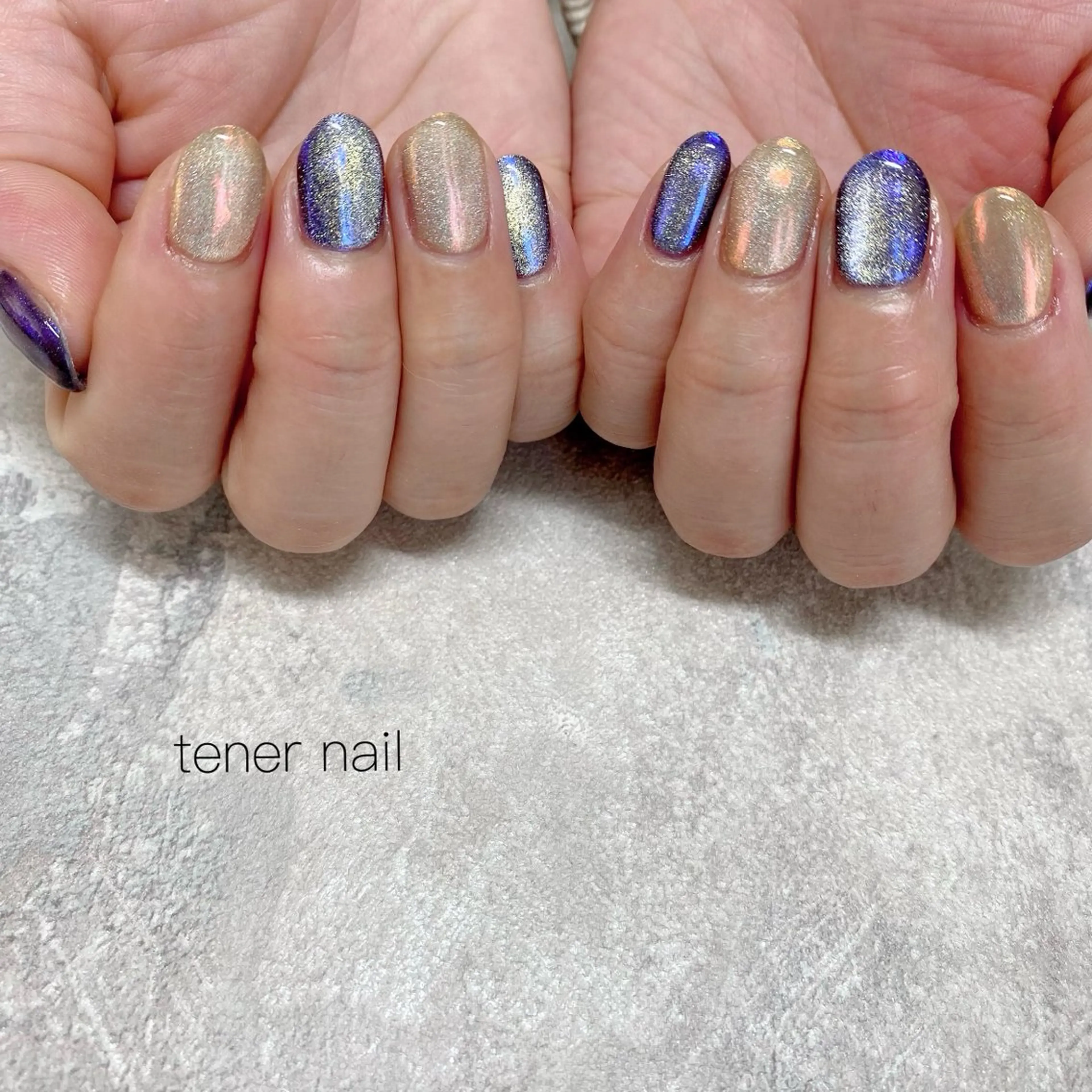 ネイル オーロラネイル マグネットネイル ハンドネイル tener  nail  テネルネイル所属・テネルネイル tener nailのネイルデザイン