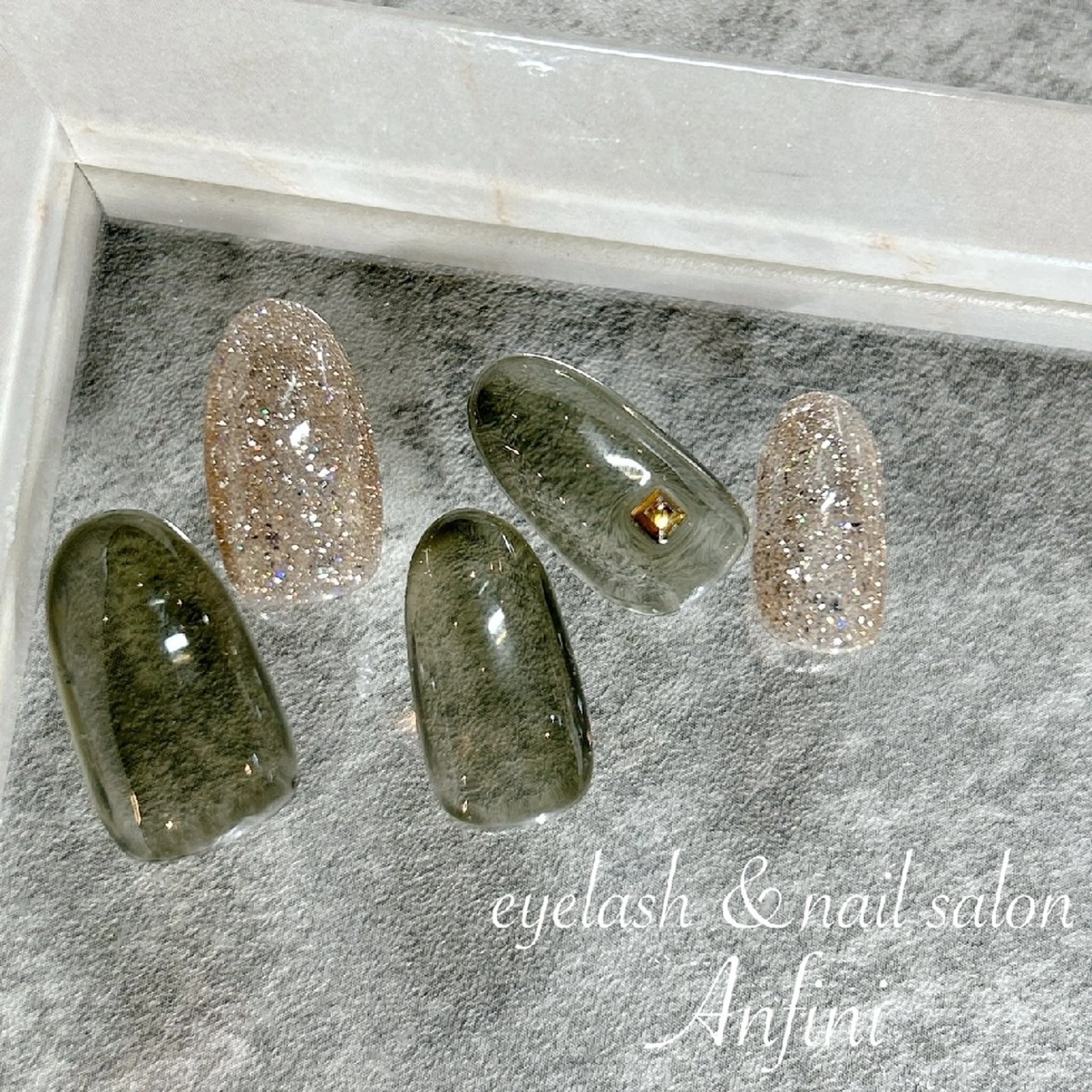 ネイル クリアネイル キラキラネイル ラメ(グリッター) nailsalon Anfiniのネイルデザイン