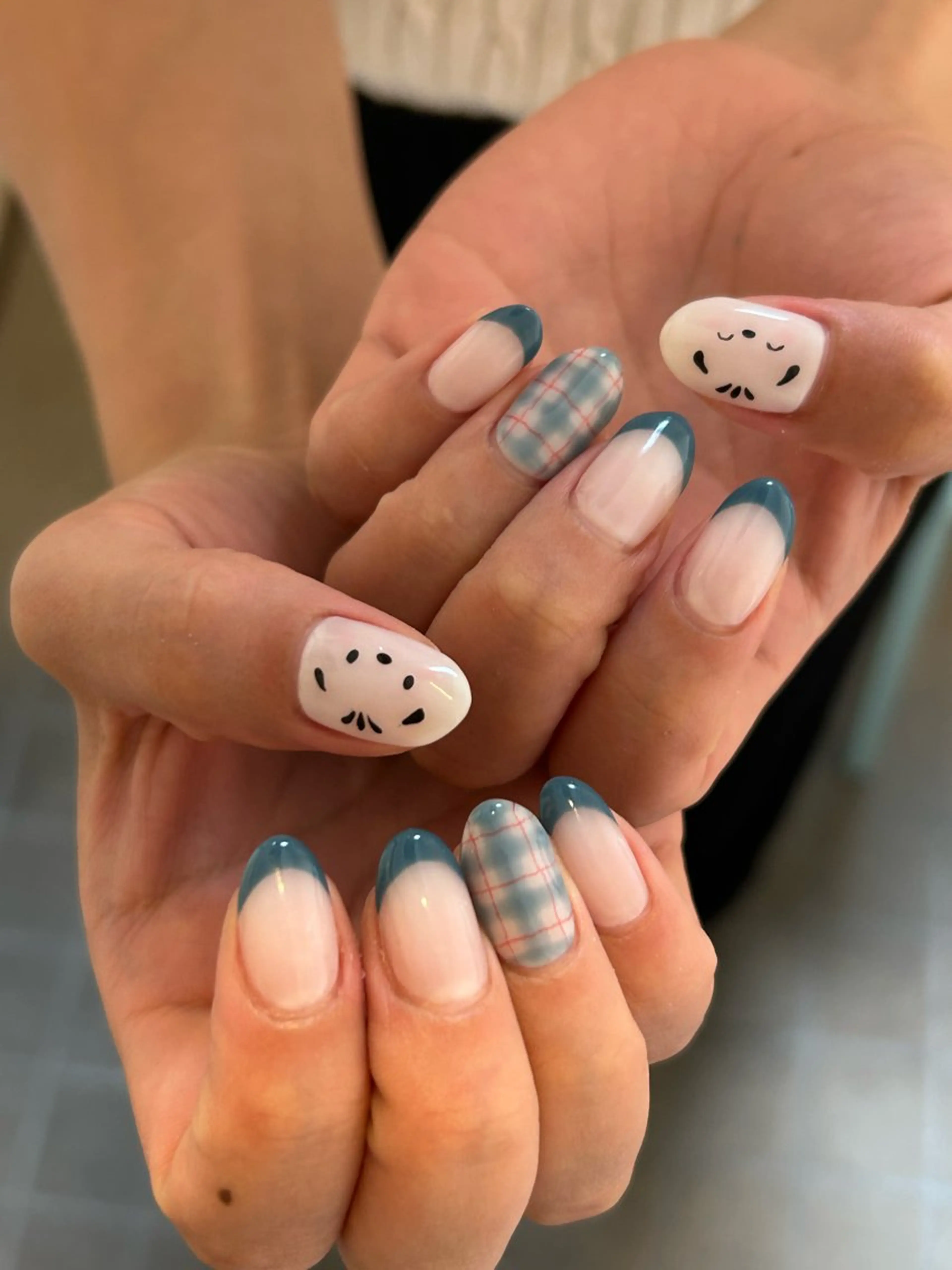 ネイル 持ち込み ハンドネイル Aimer Ciel エメシエル大宮ネイルのネイルデザイン