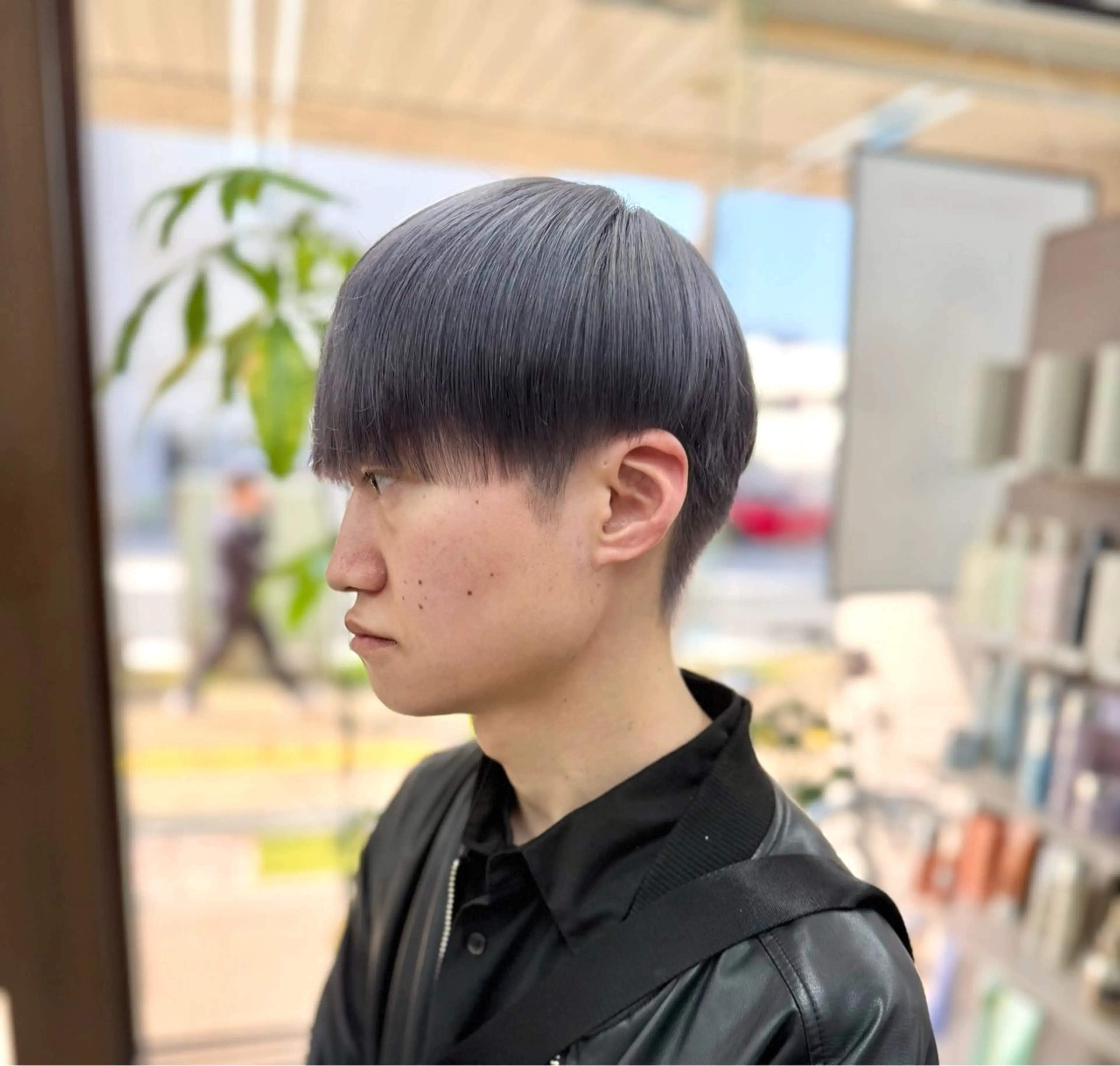 ショート カラー パーマ メンズ アッシュ シルバー シルバーアッシュ ヘアカラー メンズパーマの達人 / タカシマダイスケのヘアスタイル