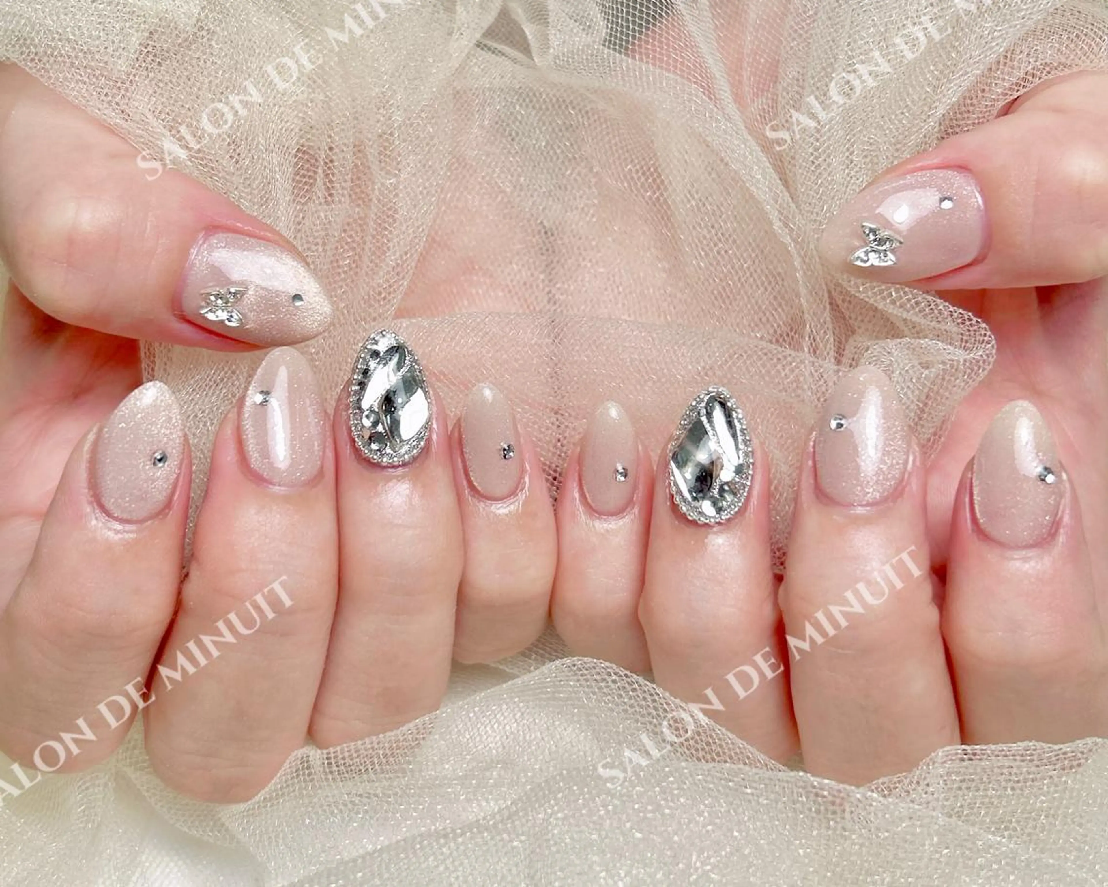 ネイル ハンドネイル ハンドケア Salon de Minuit🦩のネイルデザイン