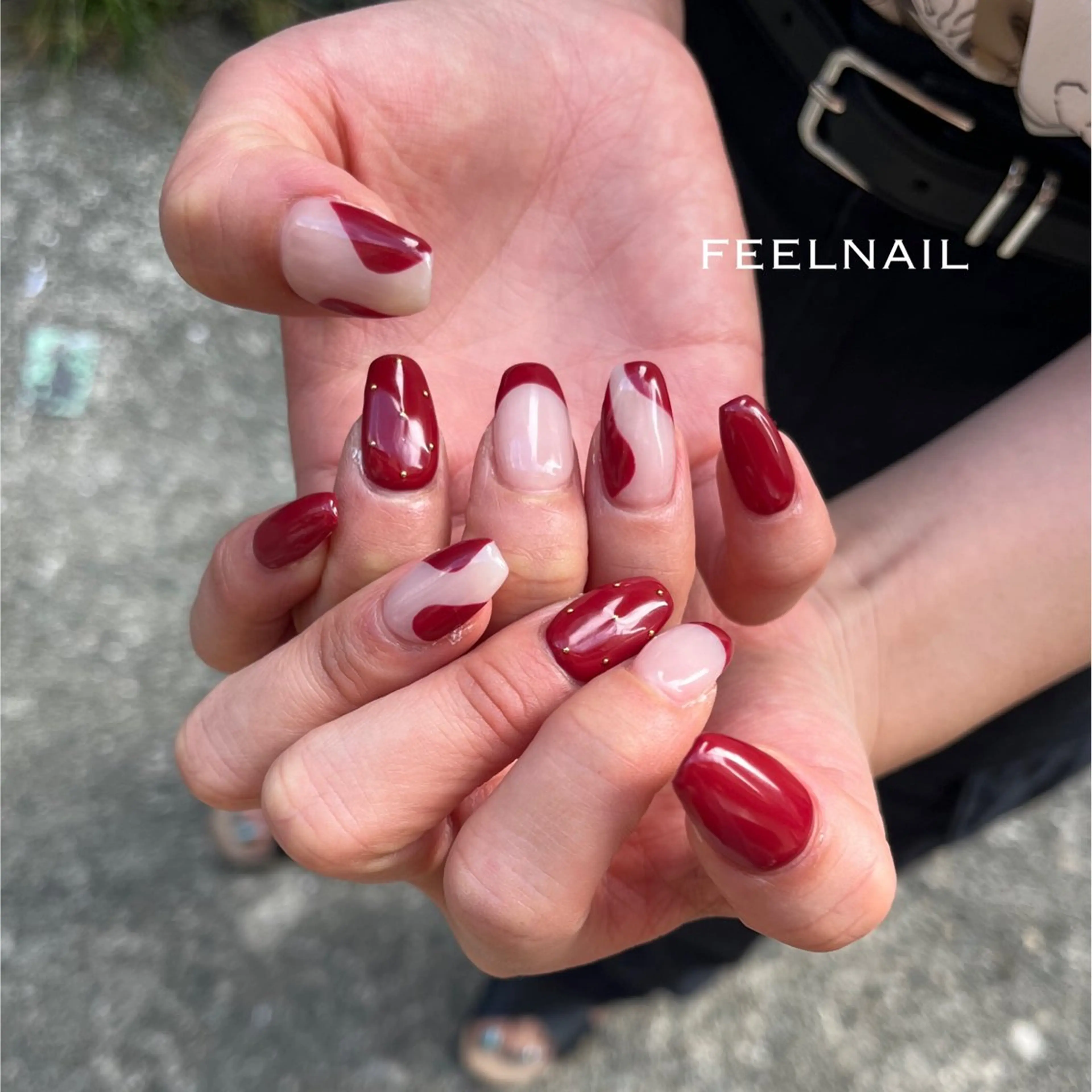 ネイル ボルドー ゴールド 近藤 あみのネイルデザイン